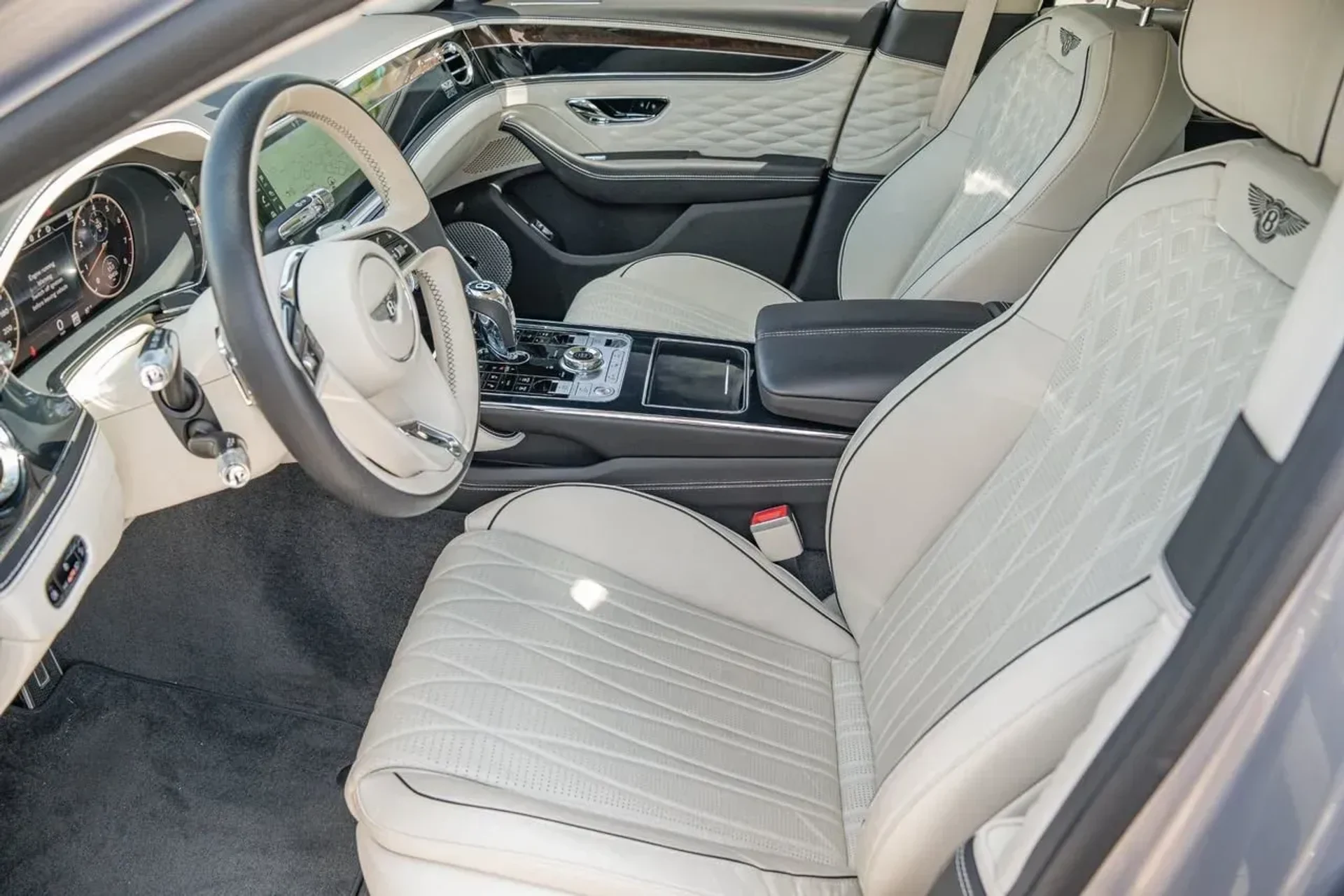 mph017_4073810235_499da144ecdd4c329e81831e97c18ad6_d264573018