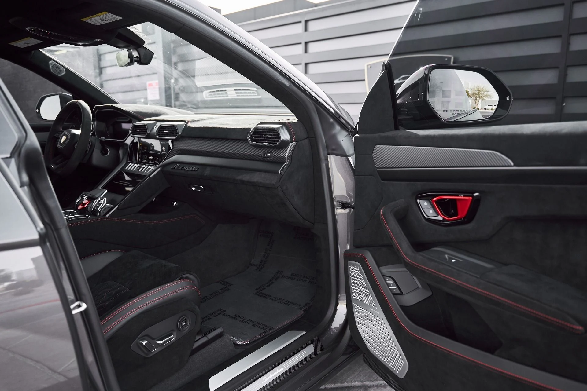 mph017_4078797386_Used_2023_Lamborghini_Urus_Performante_1771116649_b03ad1aa00