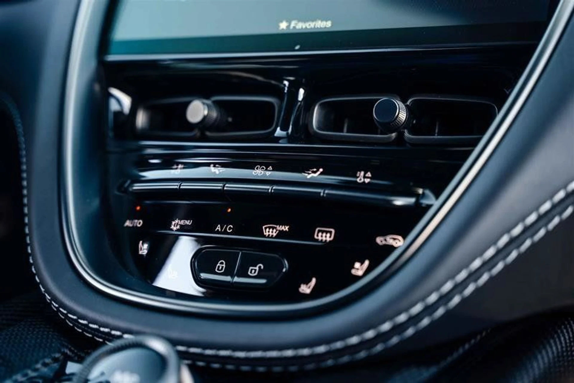 mph017_4079420445_38155485_00127_11884825_1642957420_03b6c865f6