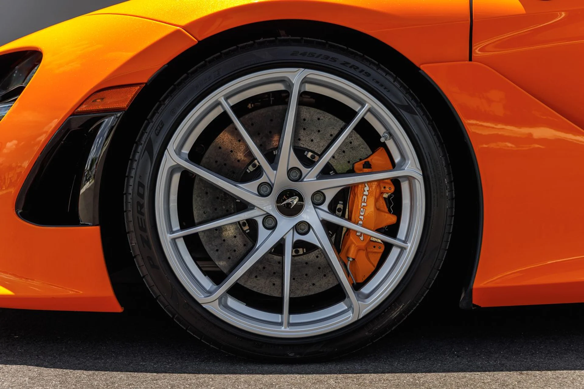 mph017_4080641407_Used_2024_Mc_Laren_750_S_Spider_12138a73aa