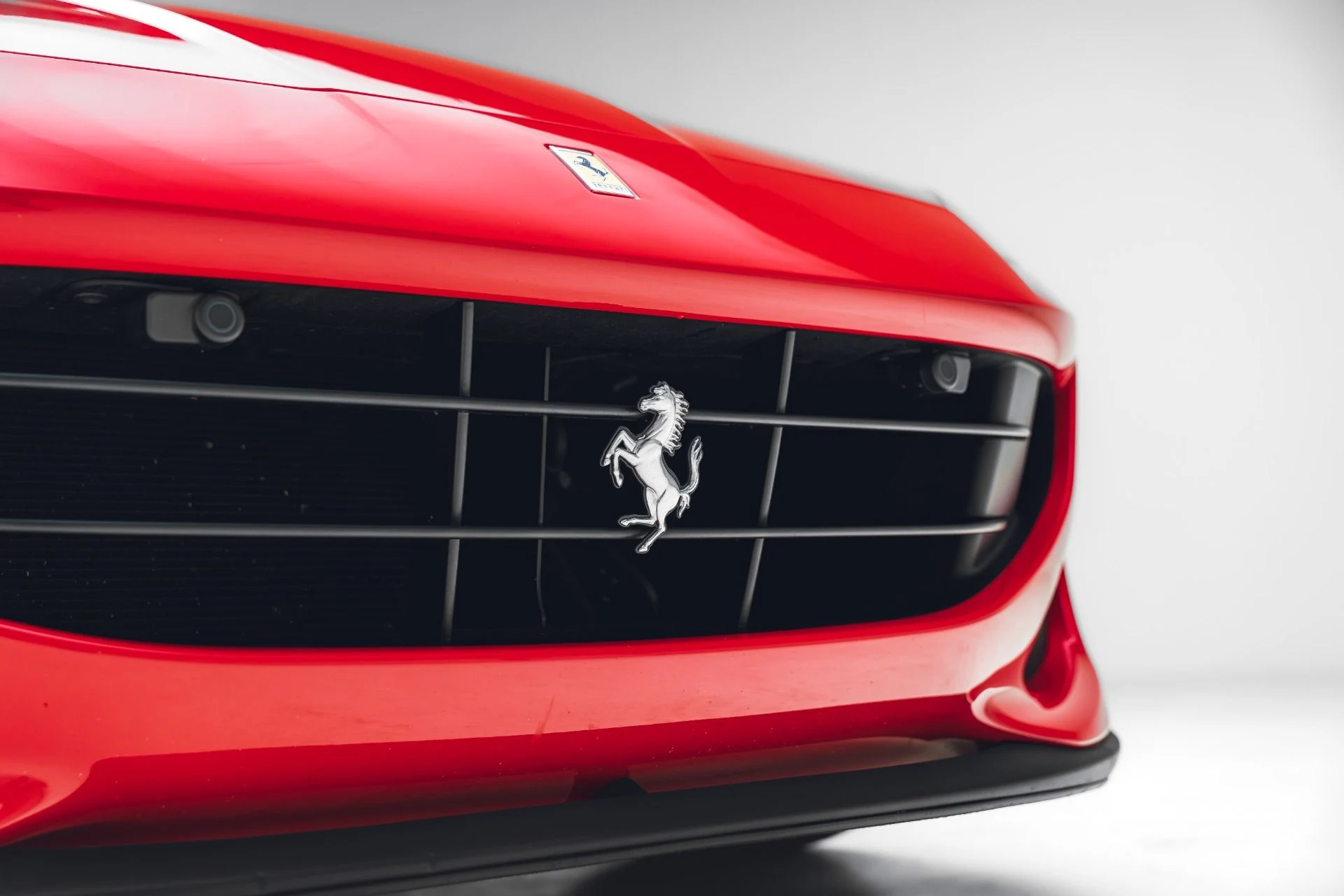 mph017_4088985034_Used_2019_Ferrari_Portofino_1781556045_7b5ff16b44