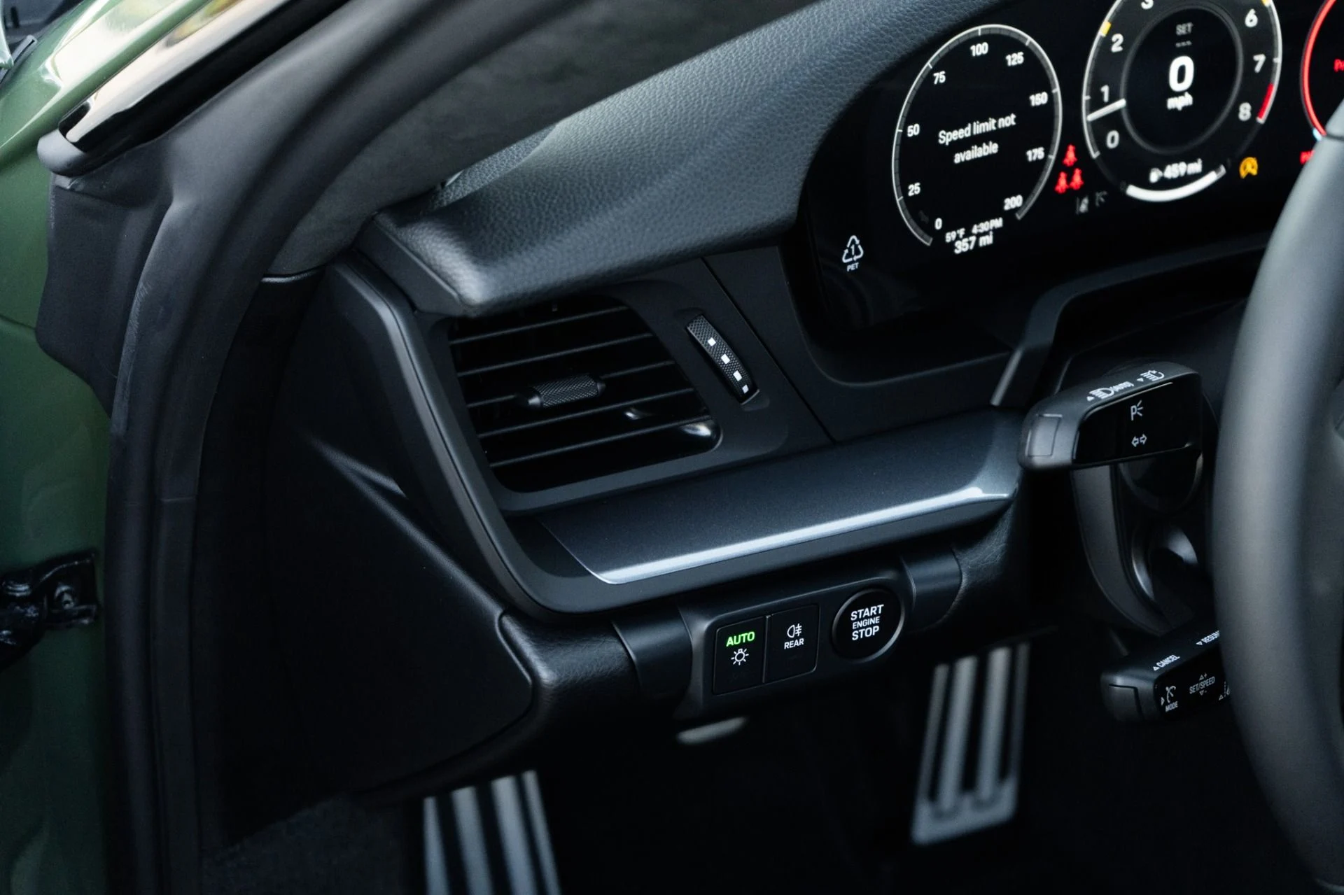 mph017_4091602443_Used_2026_Porsche_911_Carrera_T_Carrera_T_1768421850_e0c3d1dbc4