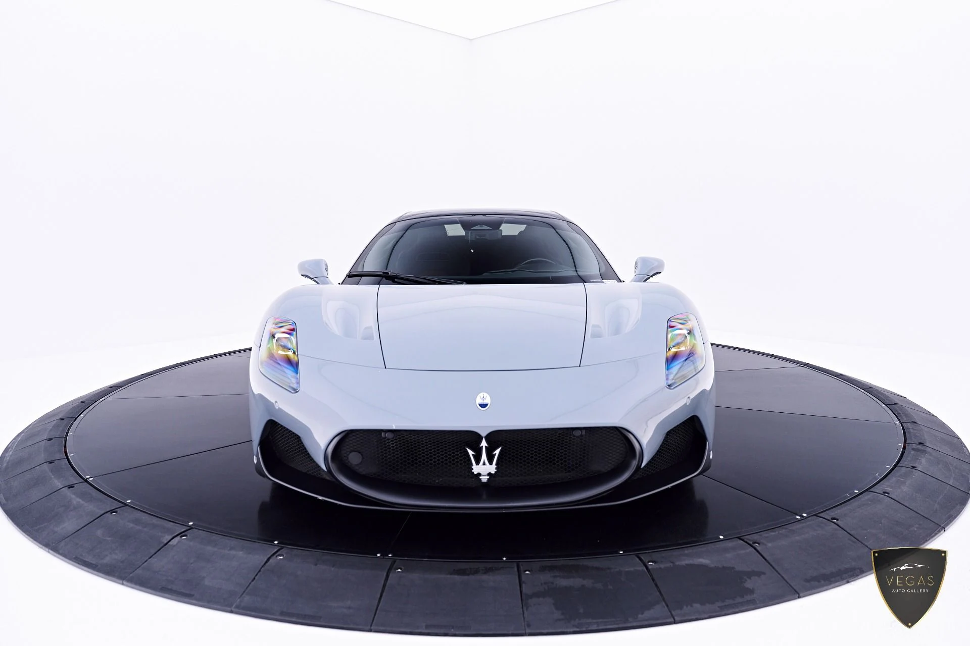 mph017_4093564139_Used_2023_Maserati_MC_20_1782764022_22ade56a84