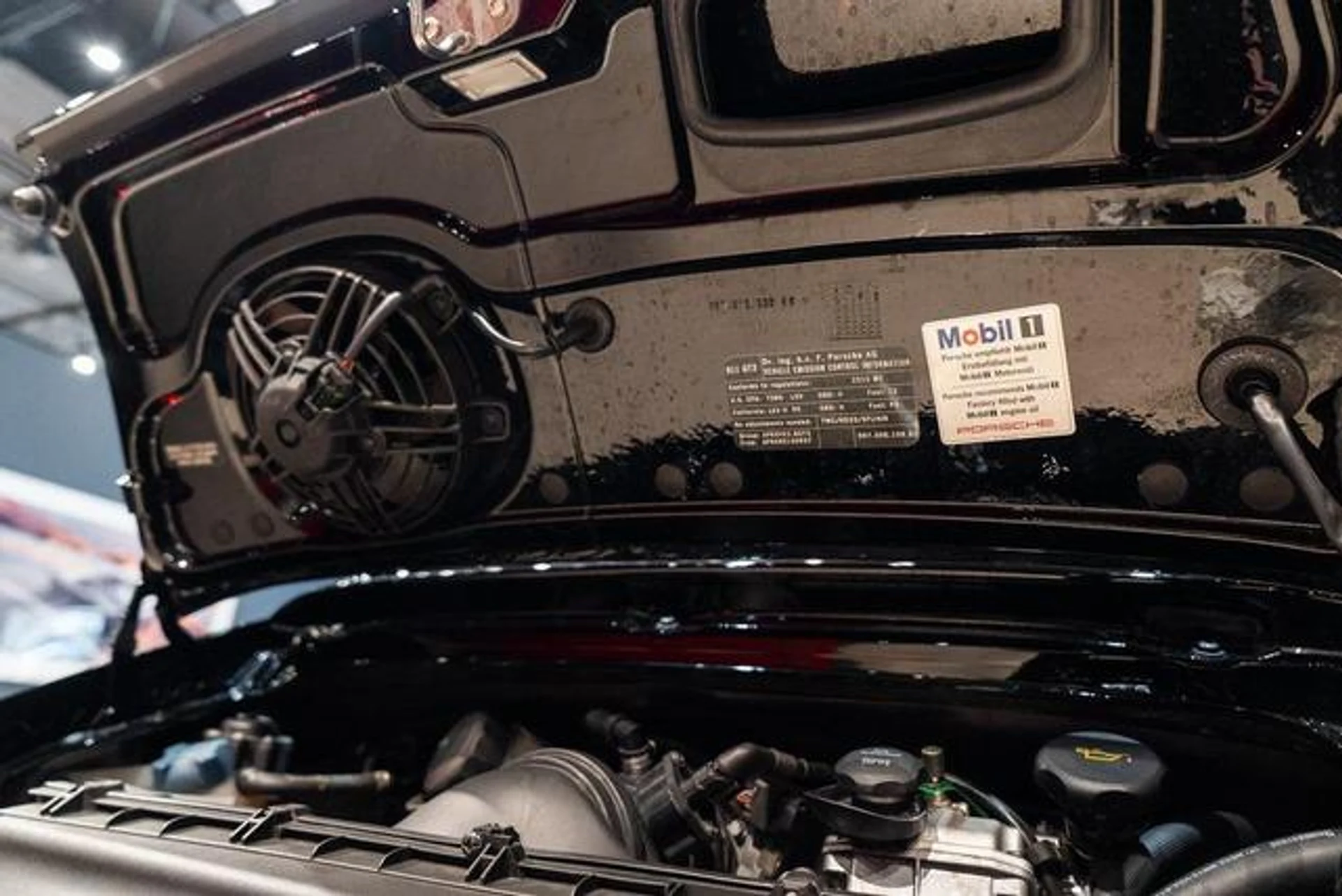 mph017_4102562244_2_Wbizo_Nv_Q2_Nmruv_H1xy_V8_U2_Gb_Nc_245d28e112