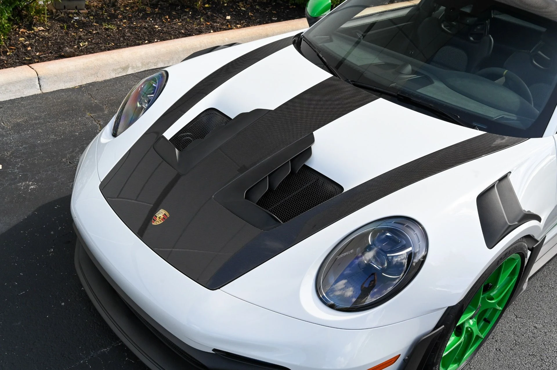 mph017_4107761640_Used_2024_Porsche_911_GT_3_RS_1730405849_6337e5efc5