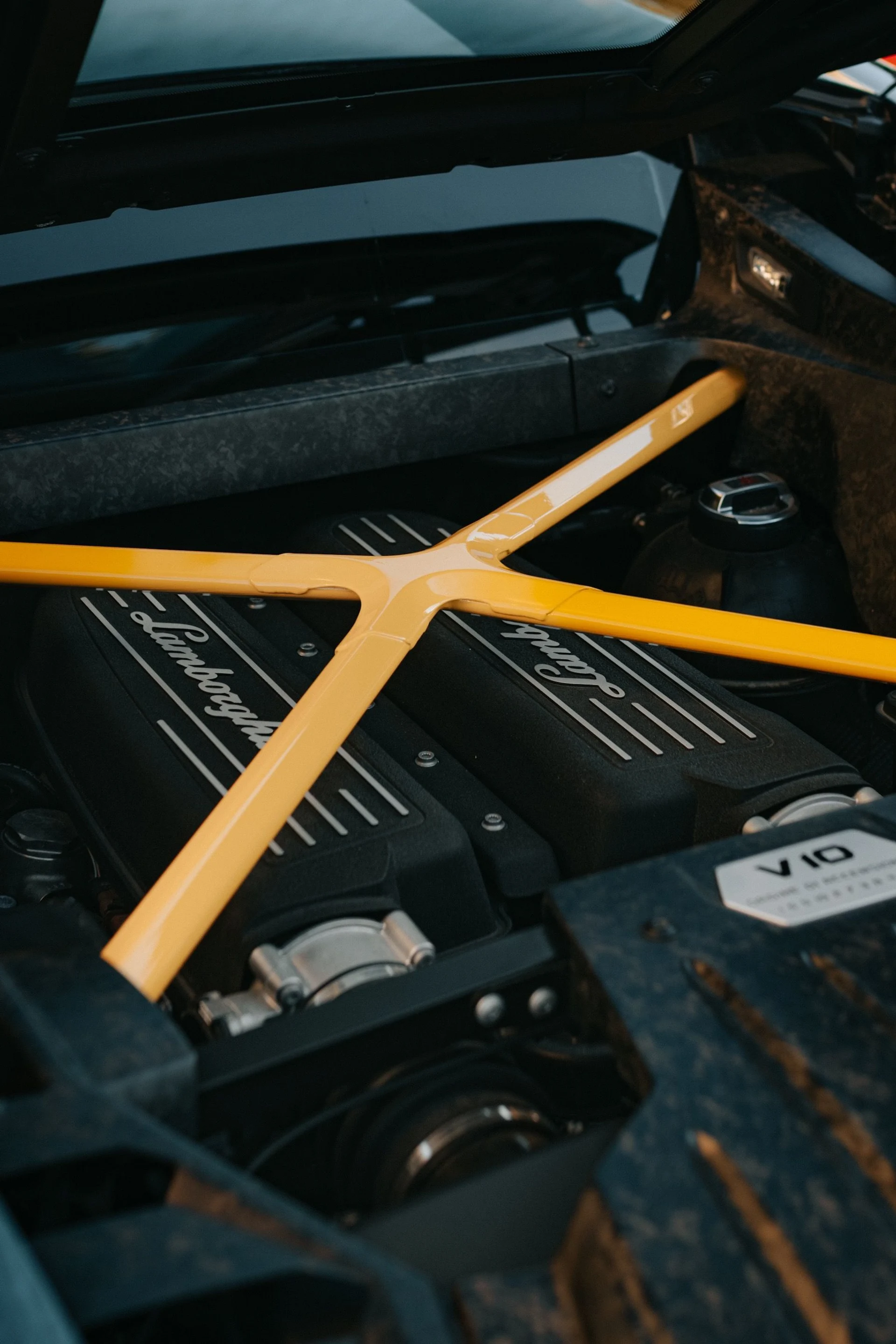 mph017_4109890133_Used_2016_Lamborghini_Huracan_LP_610_4_1731972210_24b3410de6
