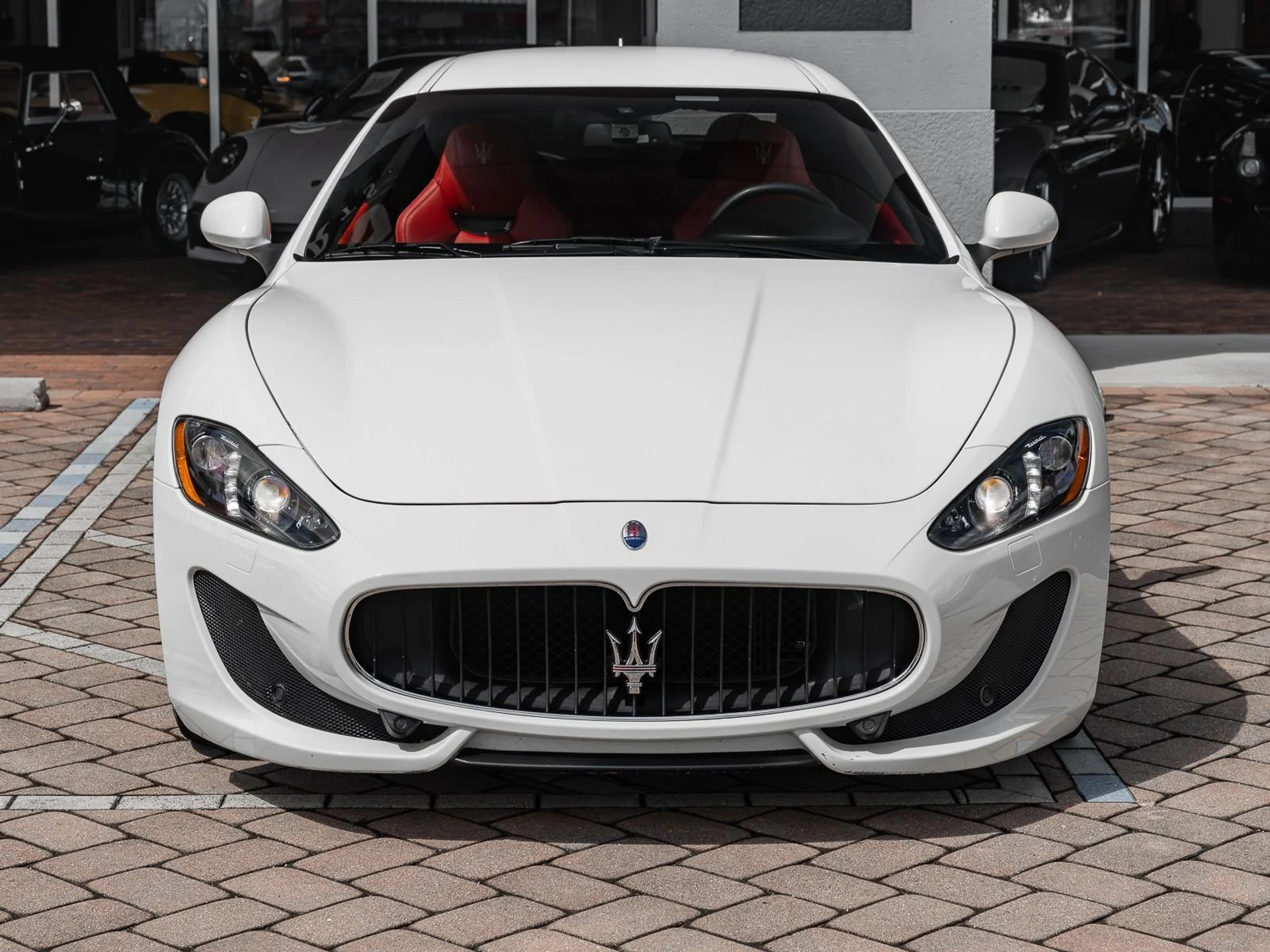 mph017_411356147_Used_2017_Maserati_Gran_Turismo_Sport_1759184199_3cabdce716