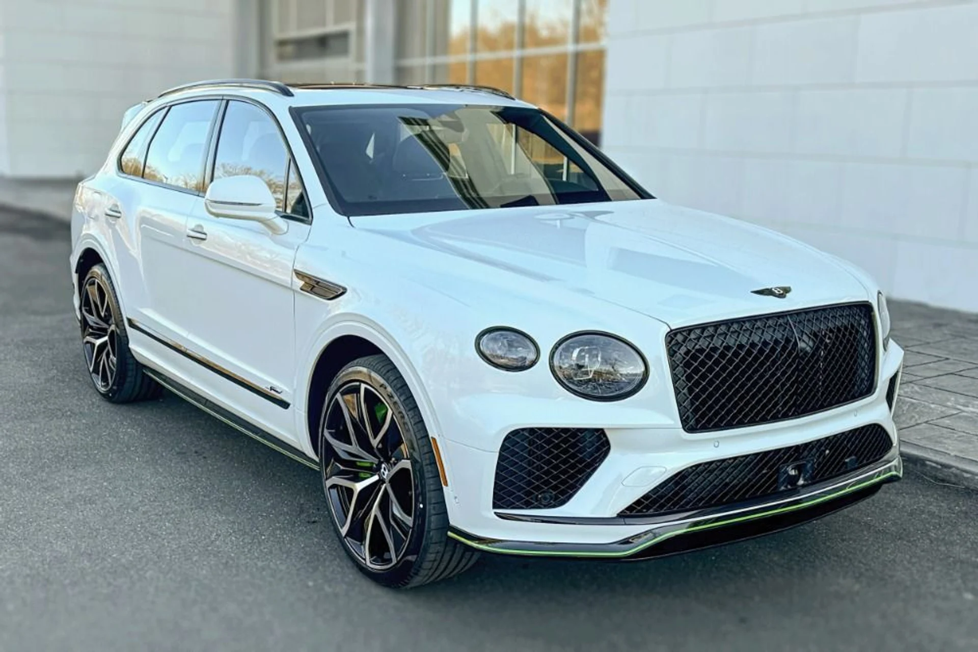 mph017_411431788_New_2026_Bentley_Bentayga_Speed_1768573599_38e7c5a0c9