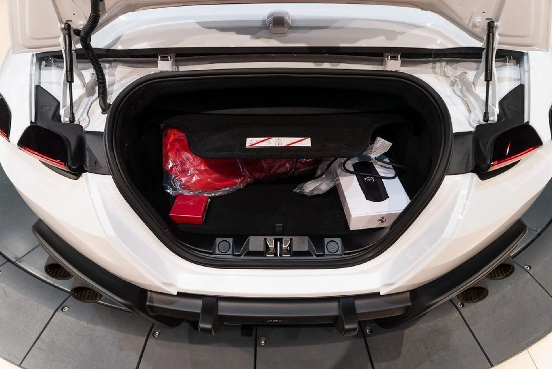 mph017_4120308051_1e8f8d0d2821c2266652516a8bacd2fb_eac7d7cd03