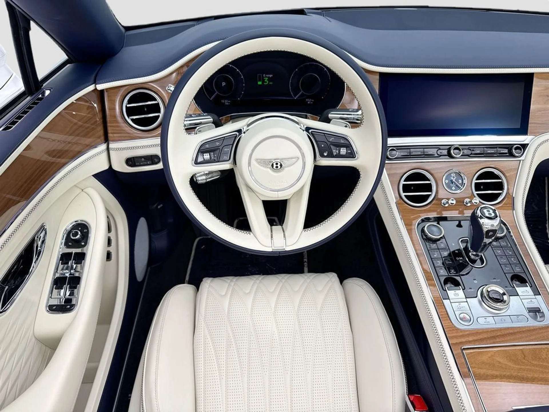 mph017_4123452546_new_2026_bentley_continental_gtc_8119_22995386_18_1024_ad93cf0ca6