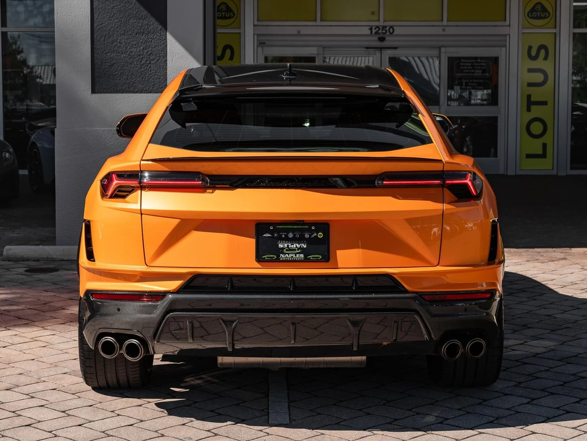 mph017_4125876976_Used_2023_Lamborghini_Urus_Performante_1763068020_59e6980aeb