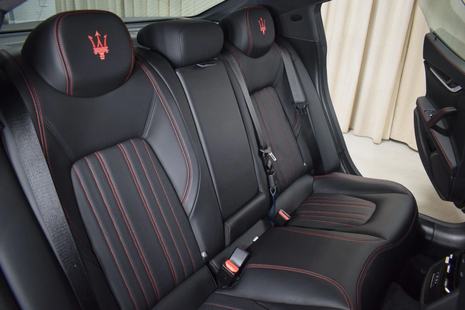 mph017_4139042246_969a725f734af3956d6201b35cd6de36x_9b533706ba