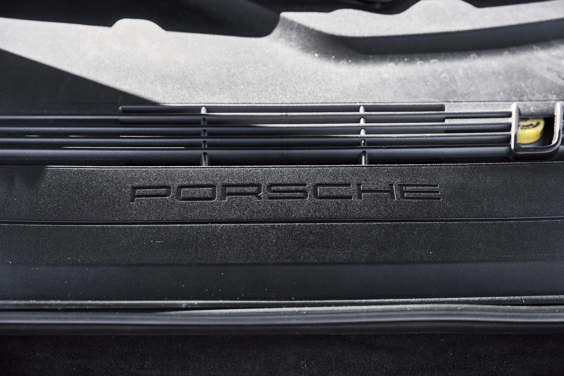 mph017_413933639_Used_2014_Porsche_911_Turbo_S_1776734565_774ded7b45