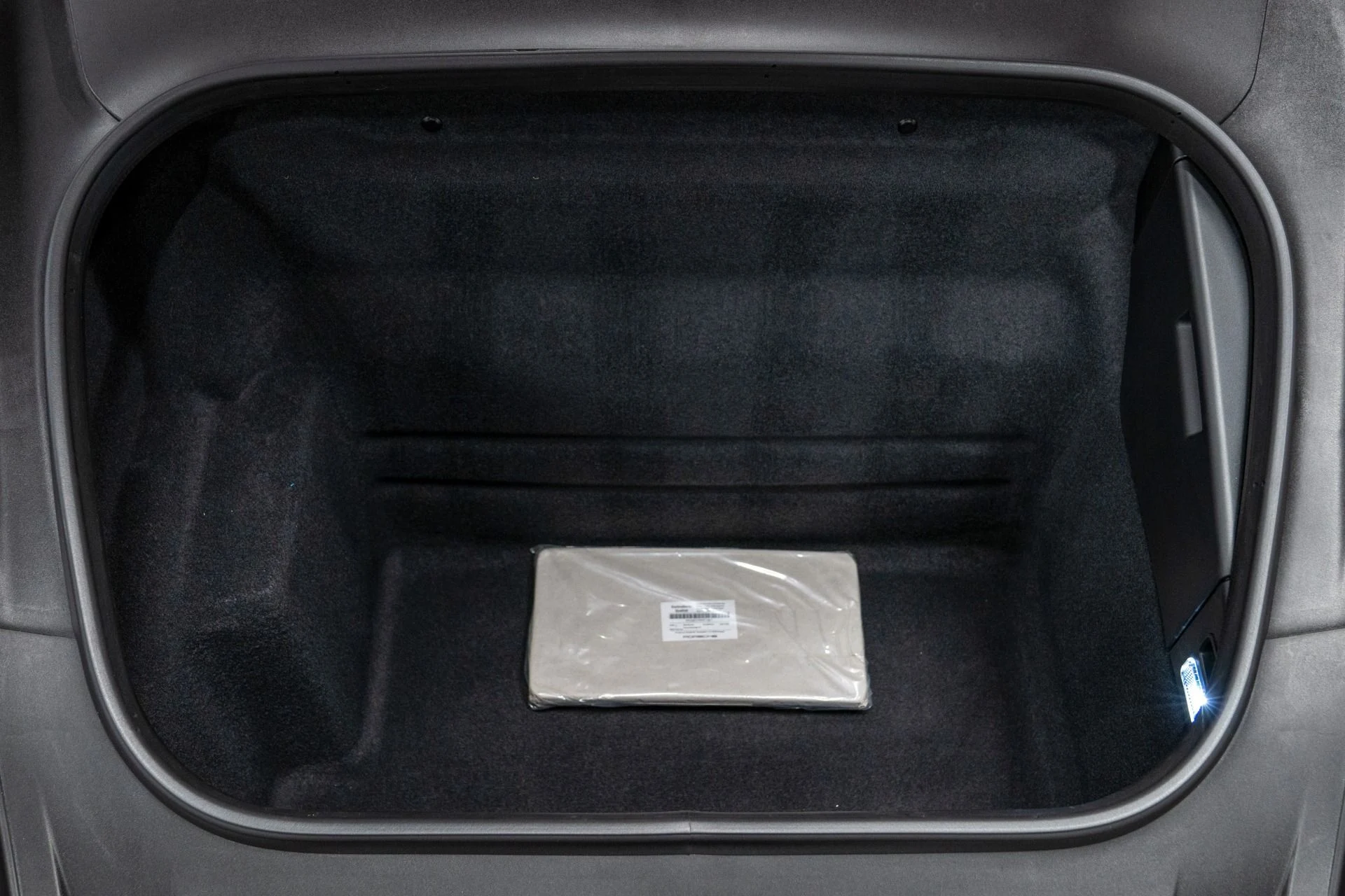 mph017_4139974215_Used_2024_Porsche_911_Turbo_S_Incredible_Spec_Exclusive_Manufaktur_Interior_LOW_Miles_1761923421_37a94f7e2e