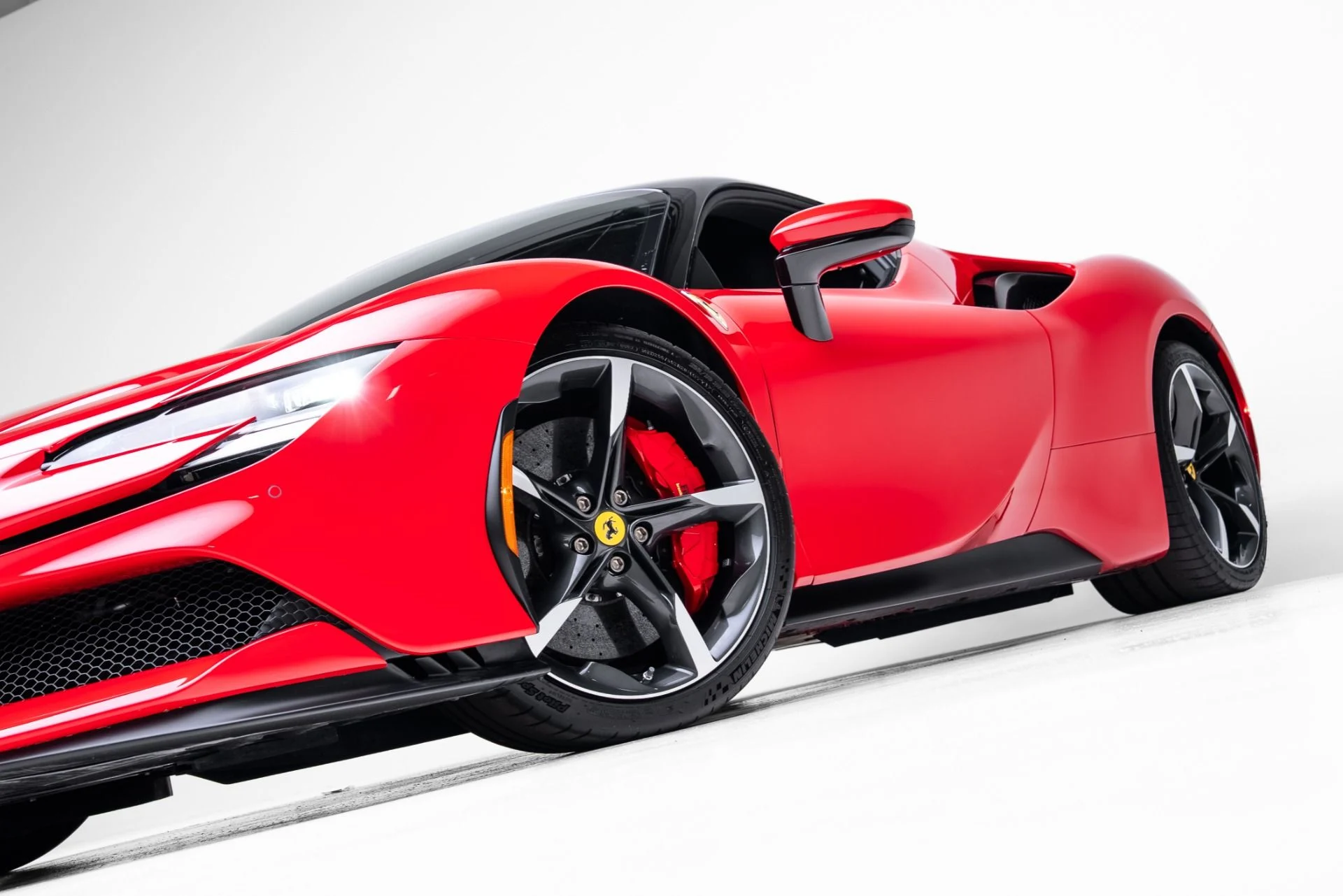 mph017_414613523_Used_2023_Ferrari_SF_90_Stradale_1773856077_707a01f5ea