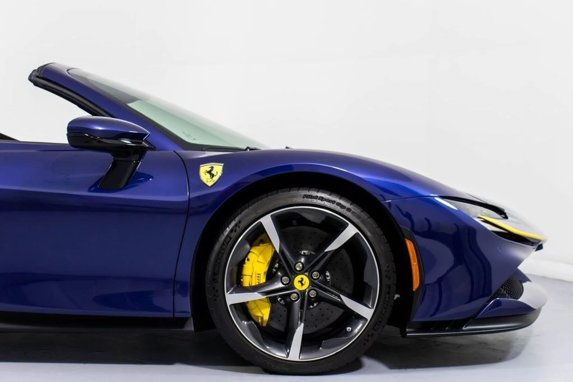 mph017_4146506309_9a940daf7f3fbdf49421851d2b85a52ex_2b3f35c826