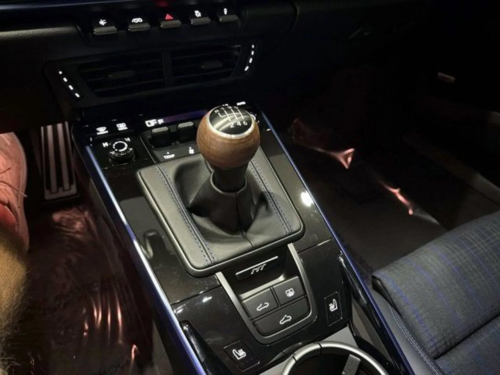 mph017_4157997583_18_1de530886c