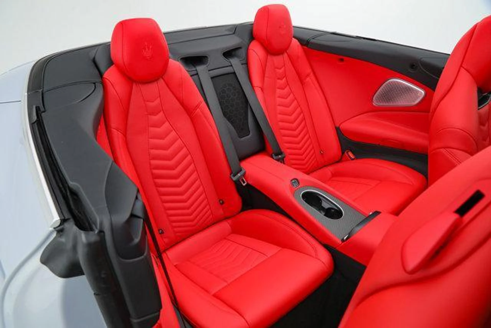 mph017_4160093756_c_E_Qfk_IZR_Tuw_Lg_TU_Gm_YO_u_L_Hs_Kd_Q_347be24520