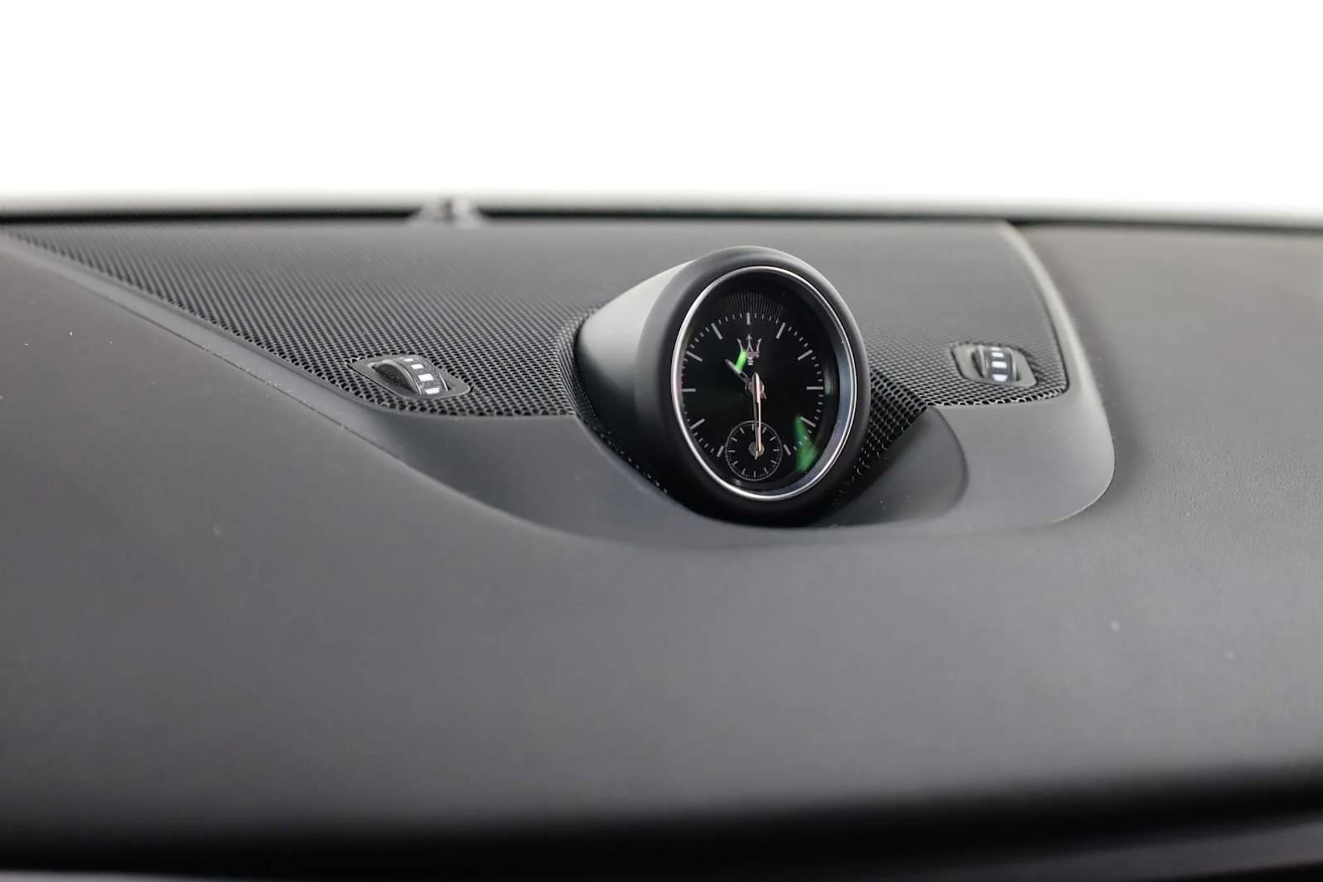 mph017_4163167188_156ce8b103e2e31110c74d658c3b59ee_81af6e0a87