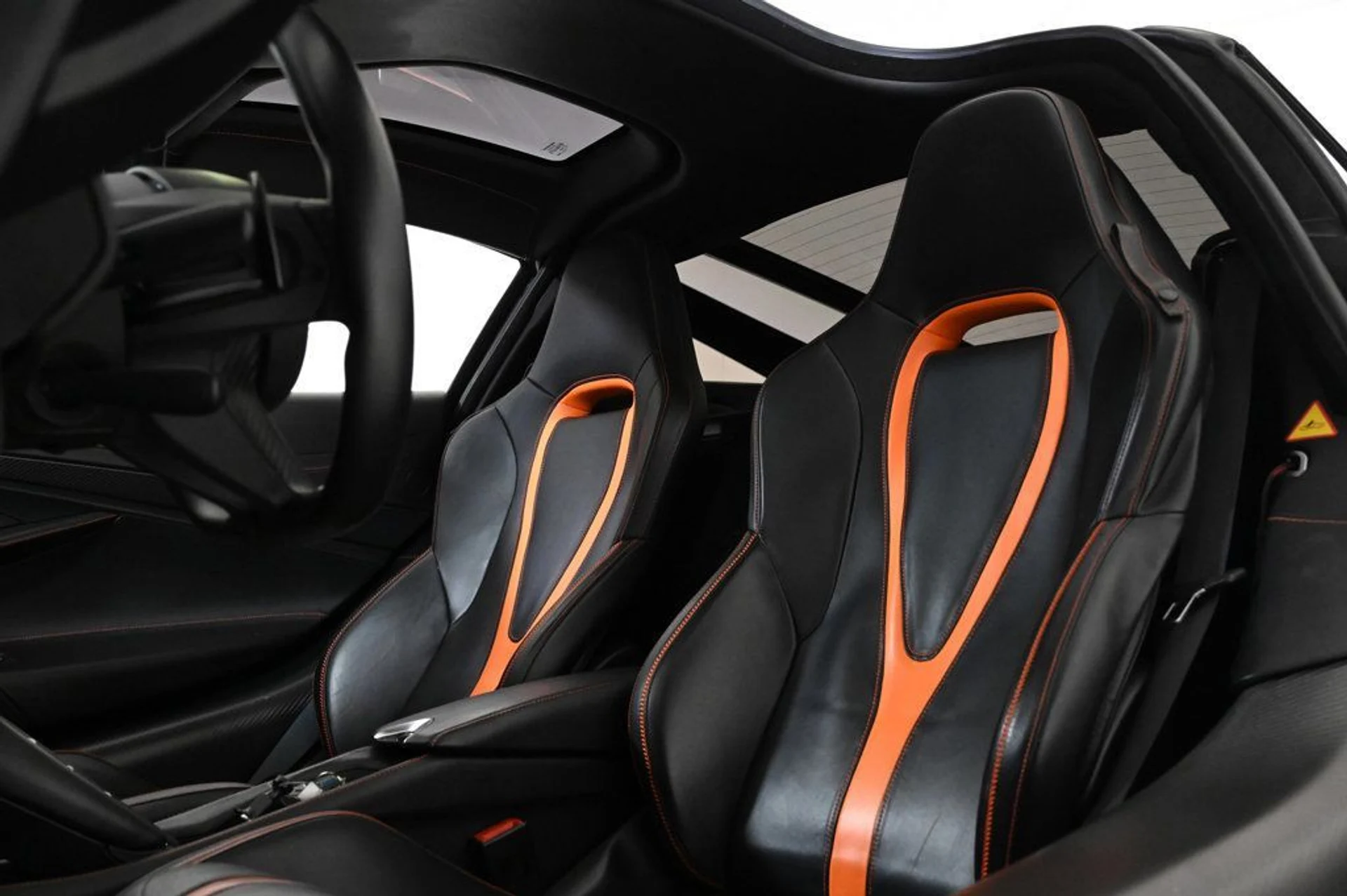 mph017_4164044005_used_2018_mclaren_720s_11350_22941062_17_1024_a09a97f4b7