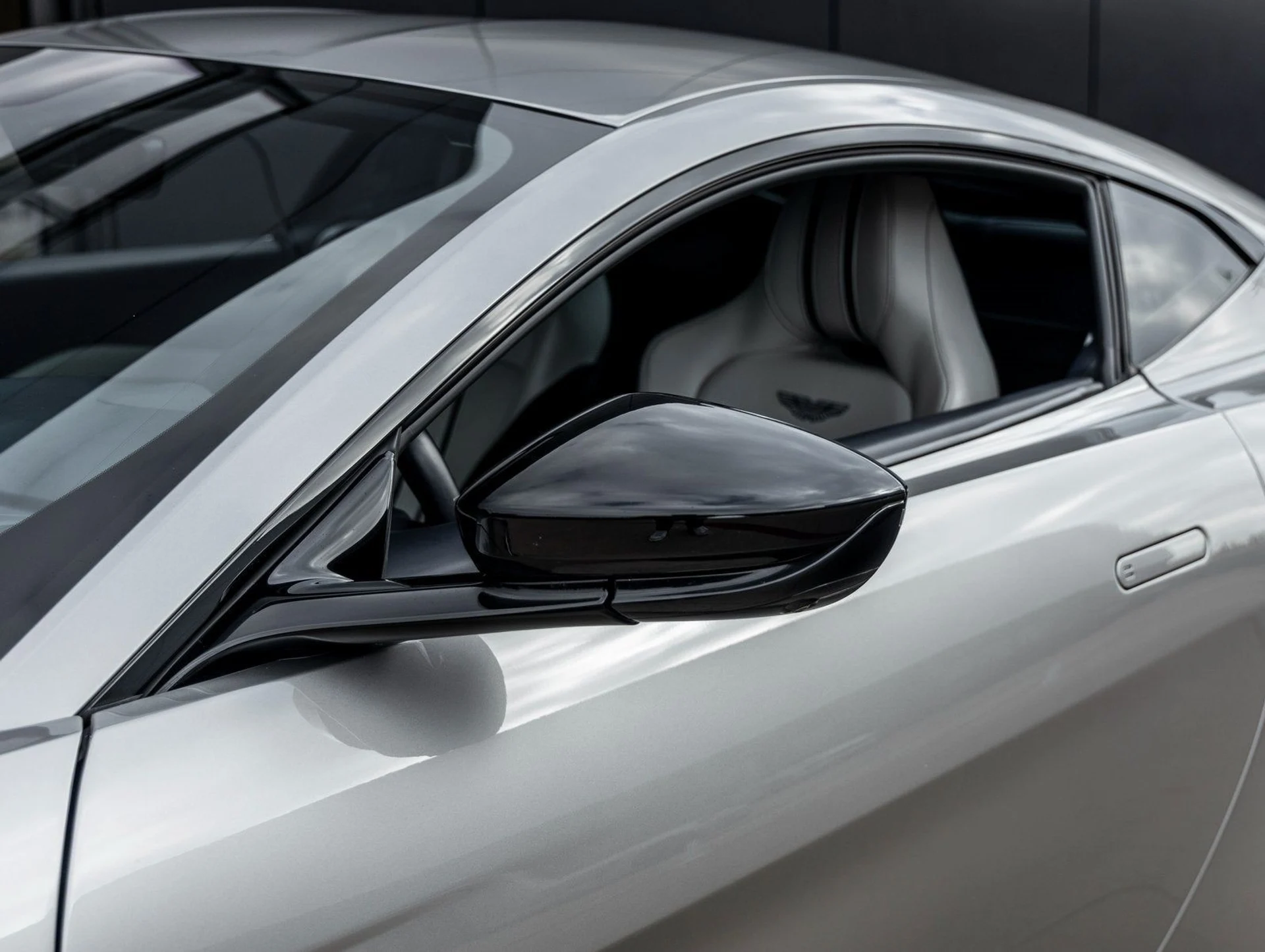 mph017_416852803_18_03519f257e