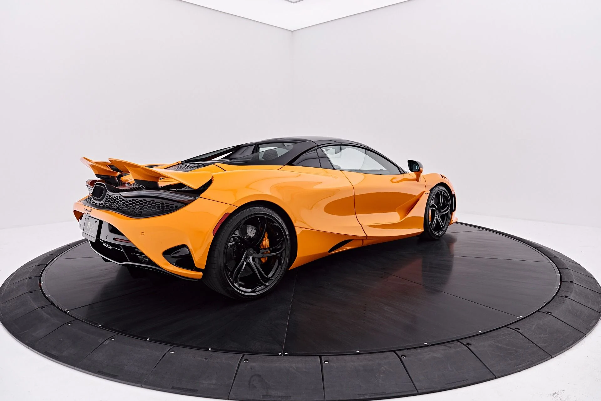 mph017_4171516057_Used_2025_Mc_Laren_750_S_1786993658_3be1130b78