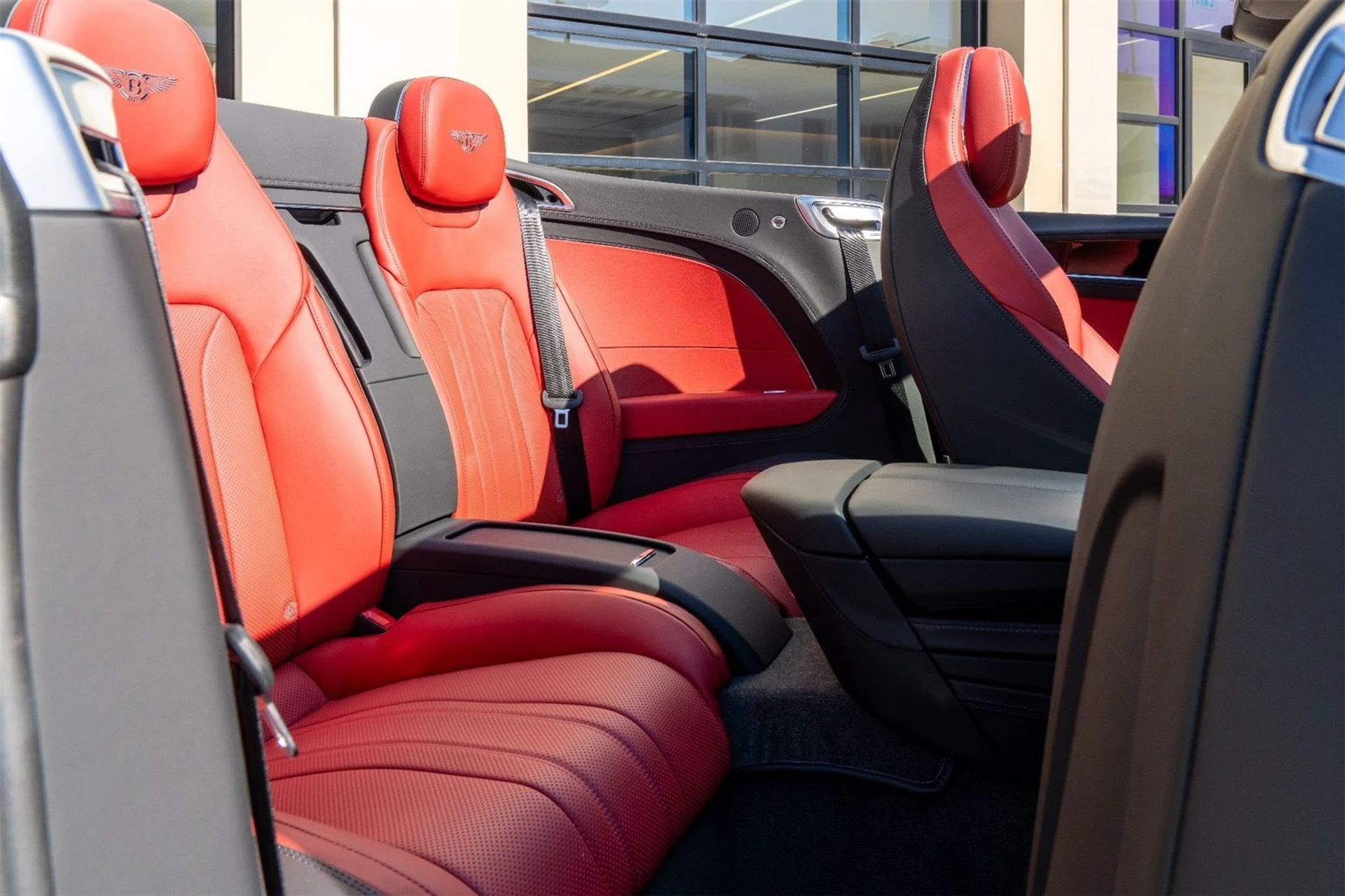 mph017_4176887637_763f94e72e011e5763728de3ae33c592_1e80630ea8