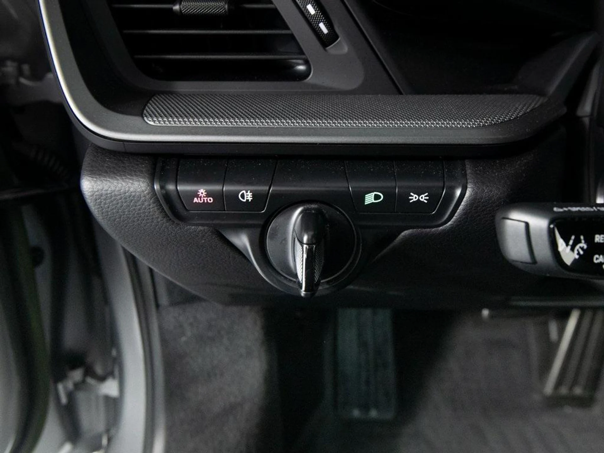 mph017_4182589219_V9_P9_Zf_Sq_o_Grkr_Qm2_Zeb_HZ_Emw_Q_f205b82457