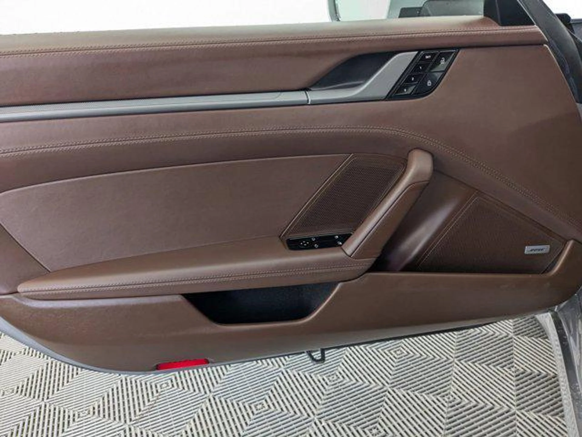 mph017_4186052780_3_H99e_Pt9_Do_LIPKPGLMRK_j_Z2_WNA_0ae71ec8e9