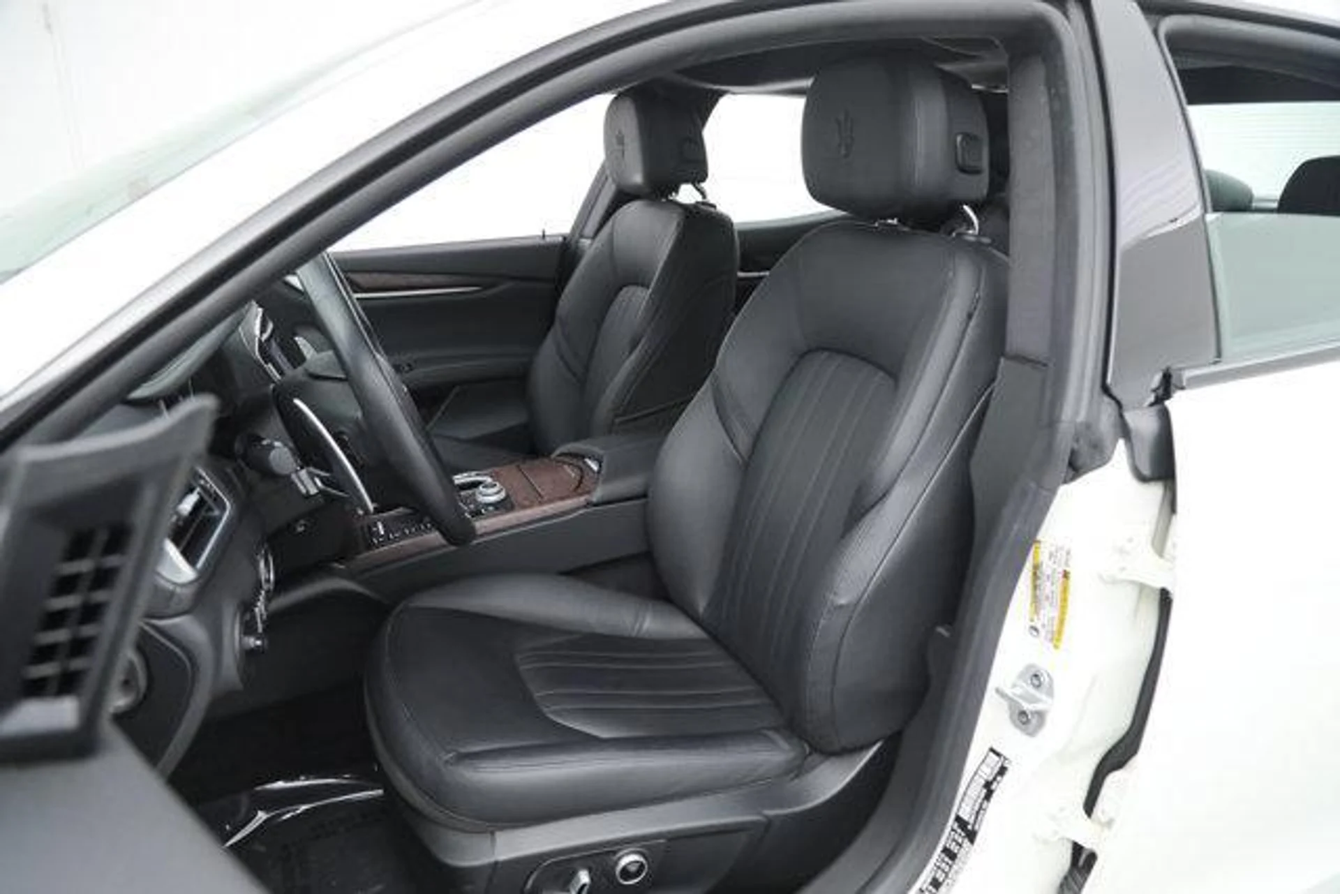 mph017_4187376166_7_W_k1t9k_By_A_bu_2uyun_E_Knge_PU_9aefec5a97