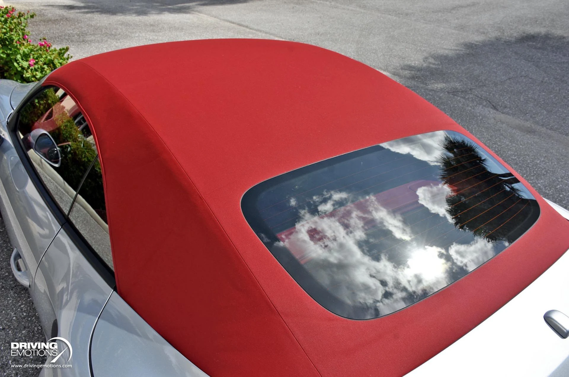 mph017_4188160542_866_p18_l_04cd8614c2