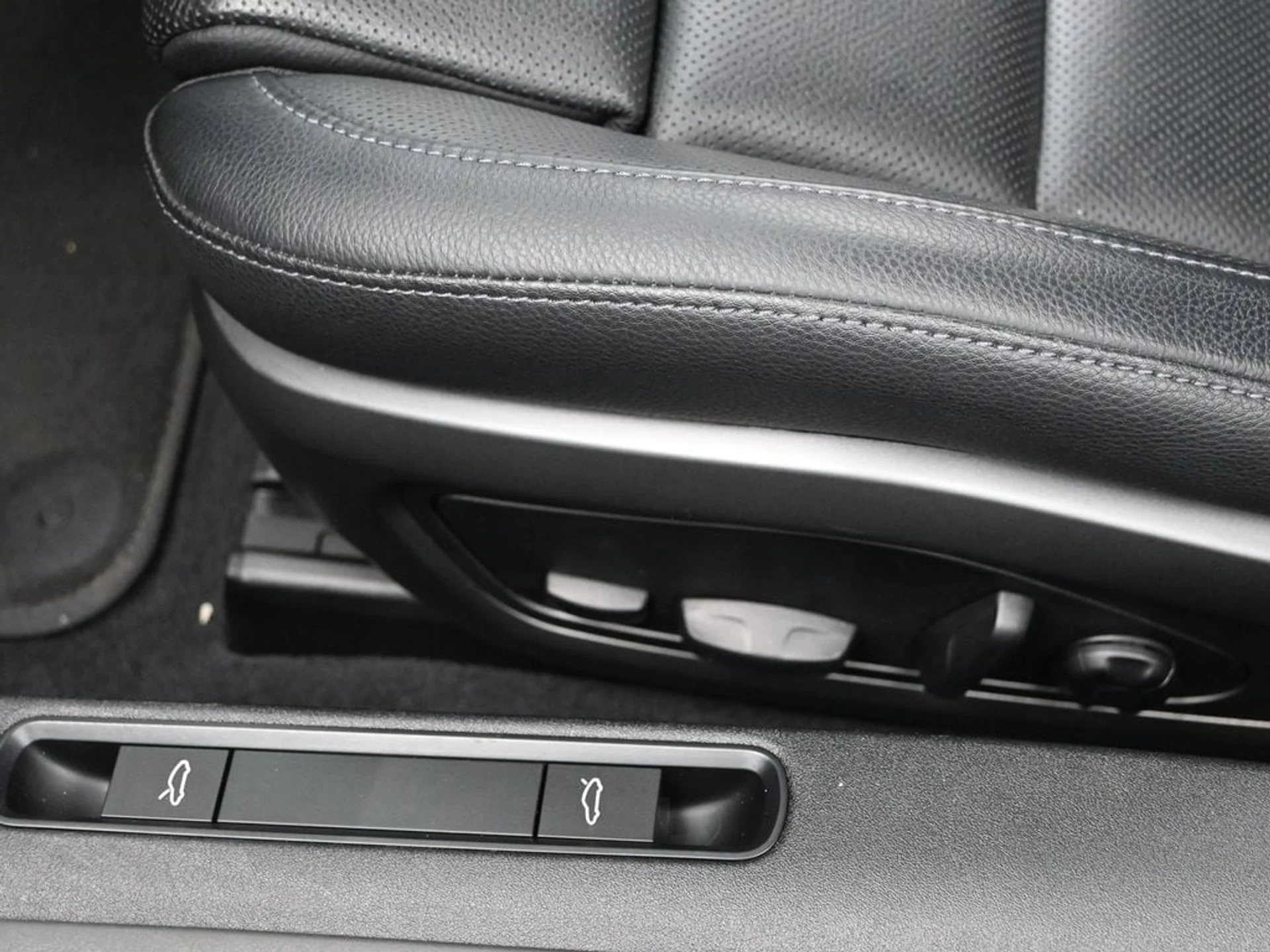 mph017_4188403081_ac42961b663b9f0e9d4d66e6730e811dx_ba82623025