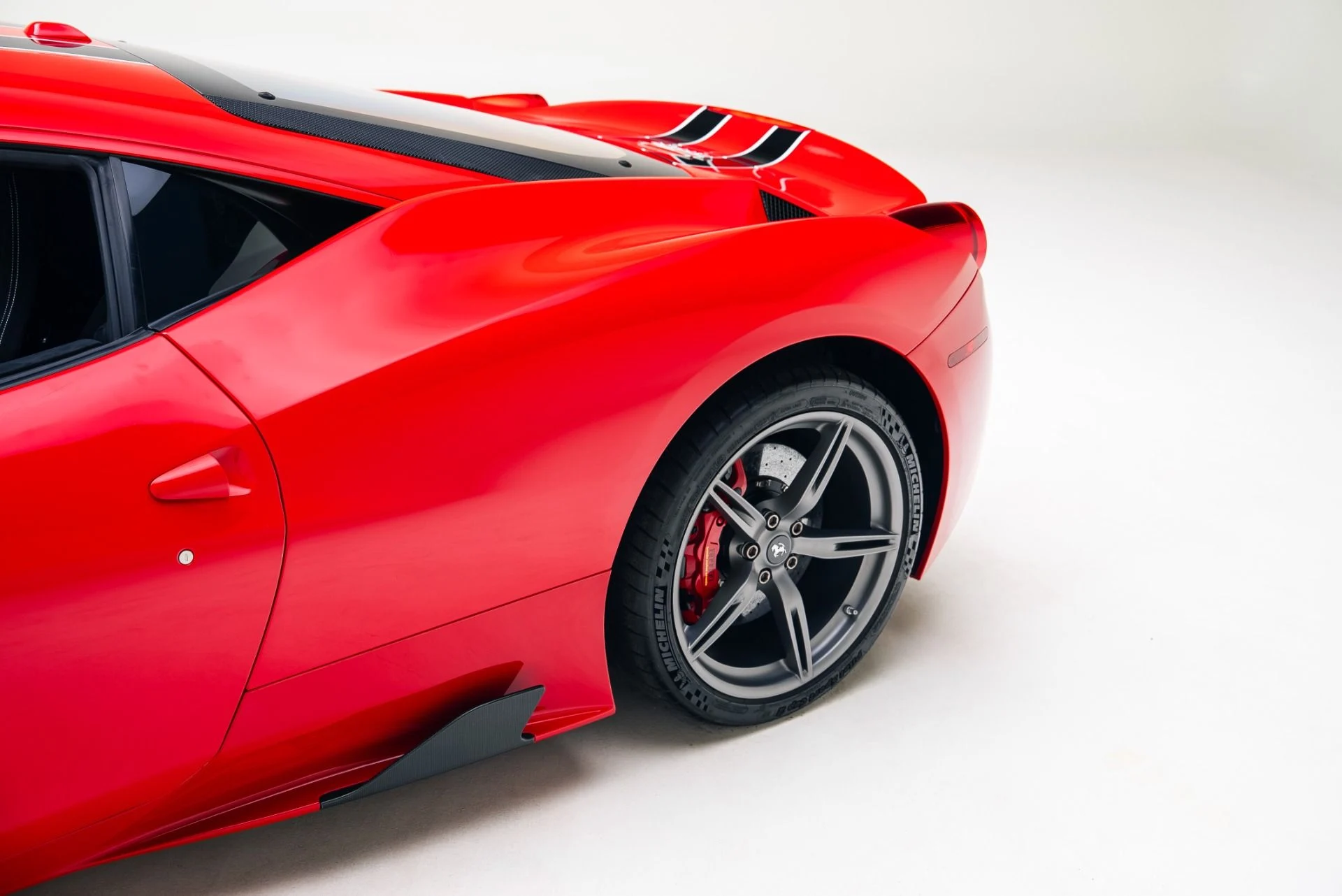 mph017_4197646171_Used_2015_Ferrari_458_Speciale_1766529328_e67376ef7a