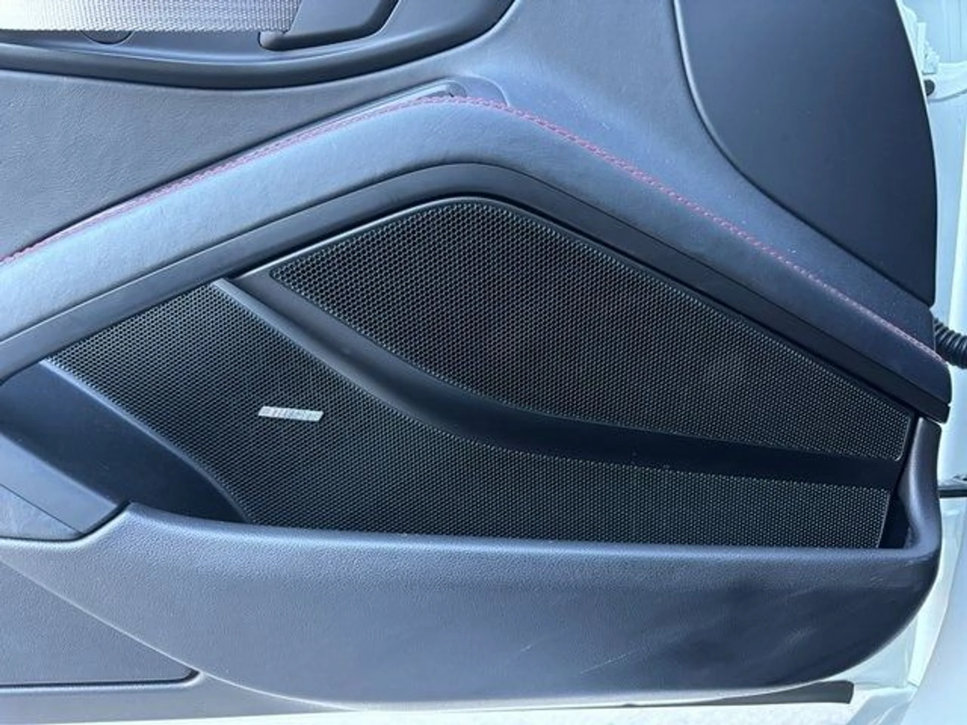 mph017_4203581364_7b67a7f4a06ec99706f3ea14451161bax_0b4288d493