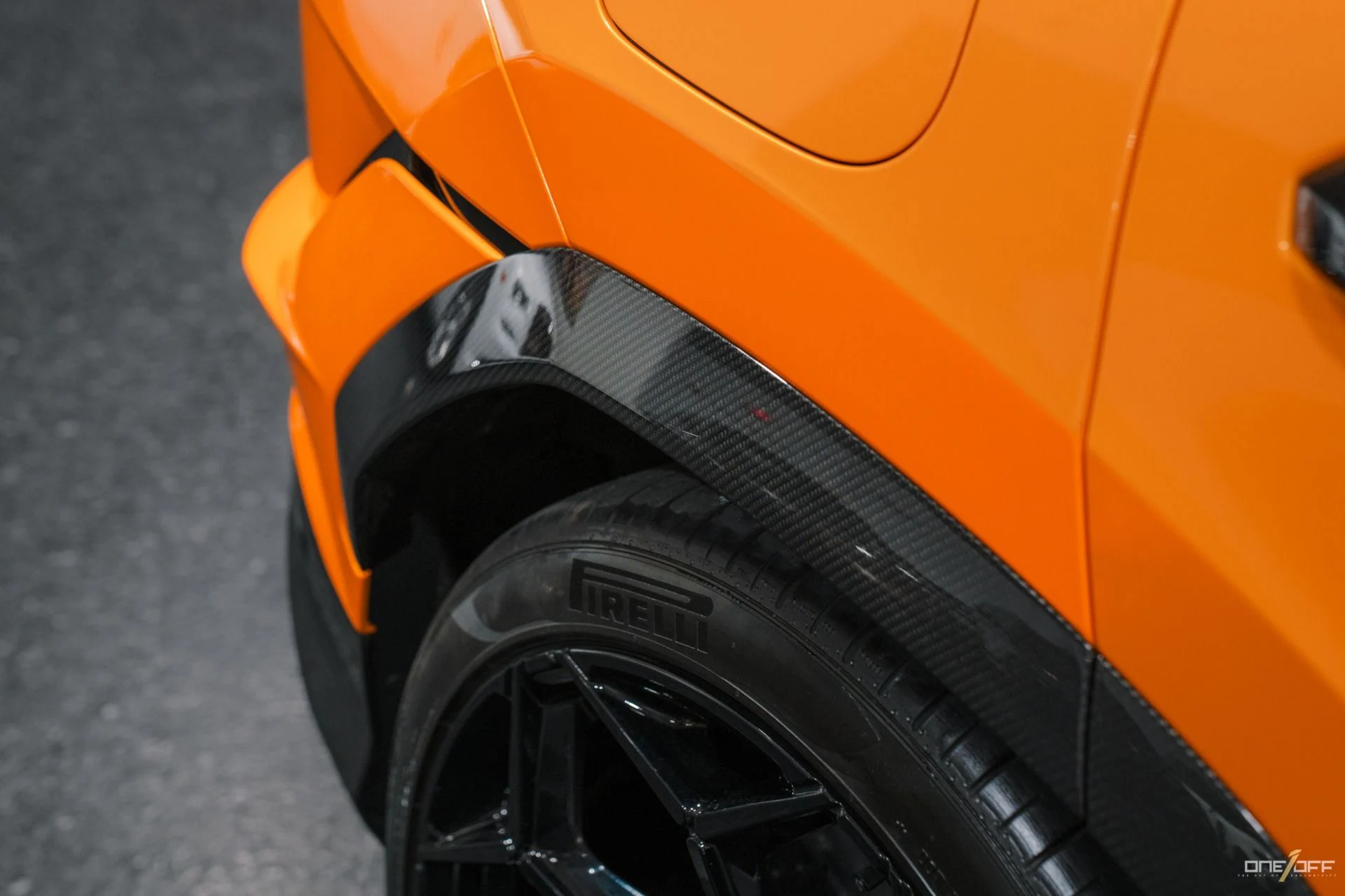 mph017_4206613793_Used_2023_Lamborghini_Urus_Performante_in_Arancio_Borealis_350_K_MSRP_Exposed_Carbon_Hood_1754940497_b6a2d79d9d