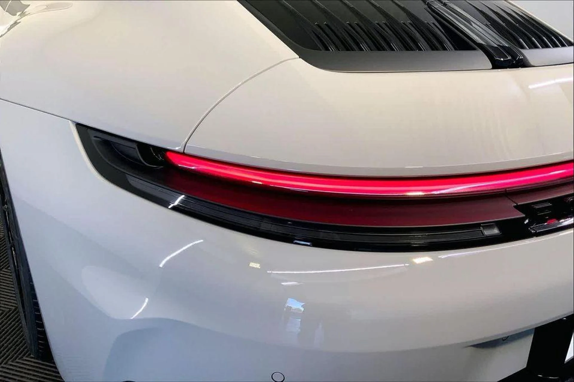 mph017_4207143310_D0_UQZB_Xh4_Igq_J_Ce_TW_5z_ZOC_2aw_E_83e356f2b5