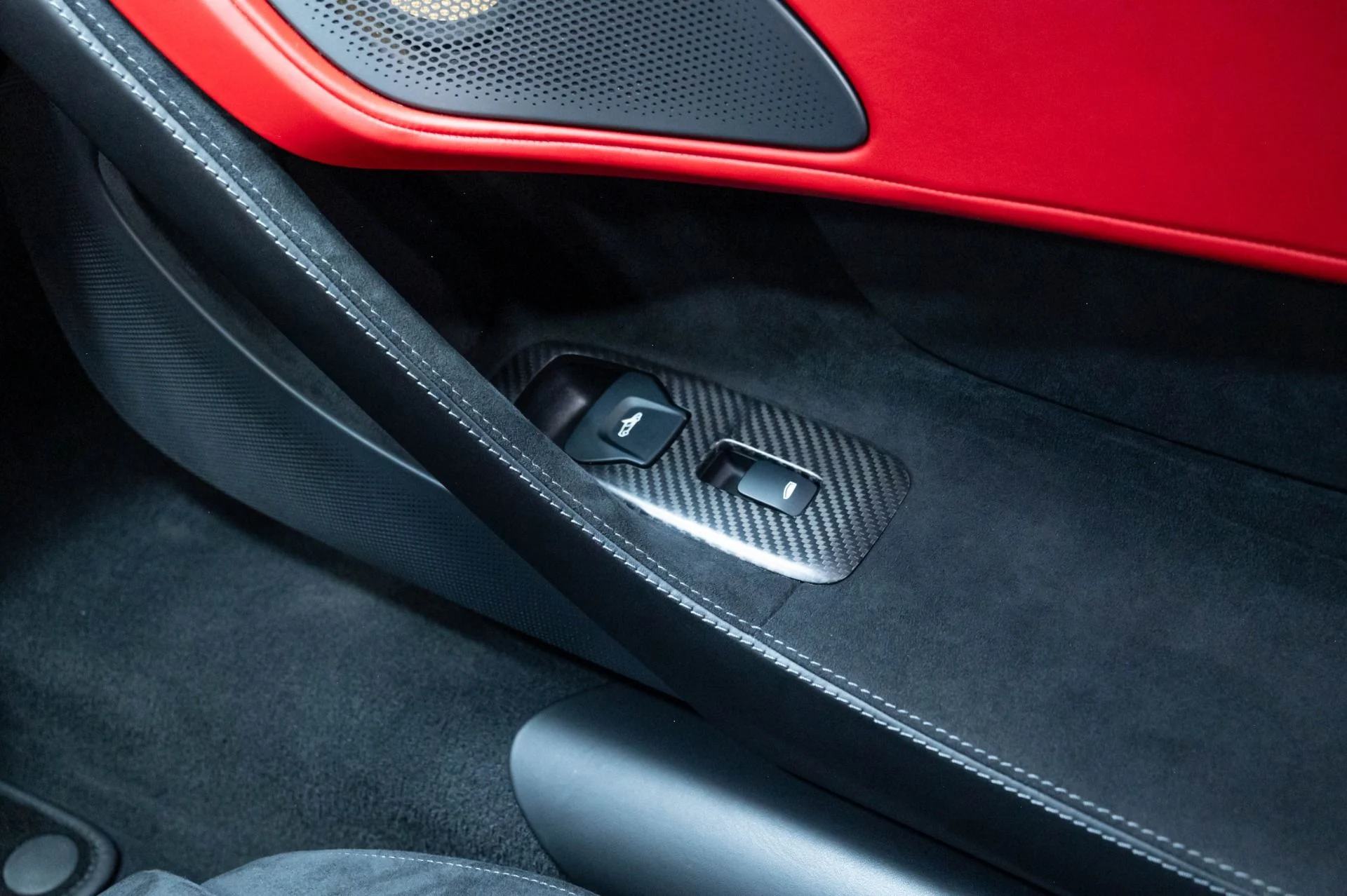 mph017_4210696111_Used_2019_Mc_Laren_570_S_1783628285_c76fbbf5ec