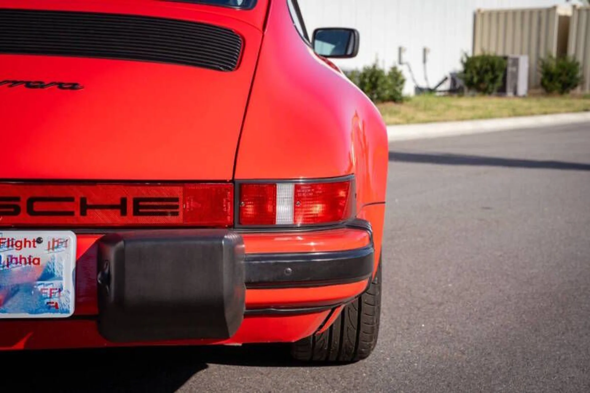 mph017_4219560061_1985_porsche_911_carrera_2dr_coupe_162d9a1bf7
