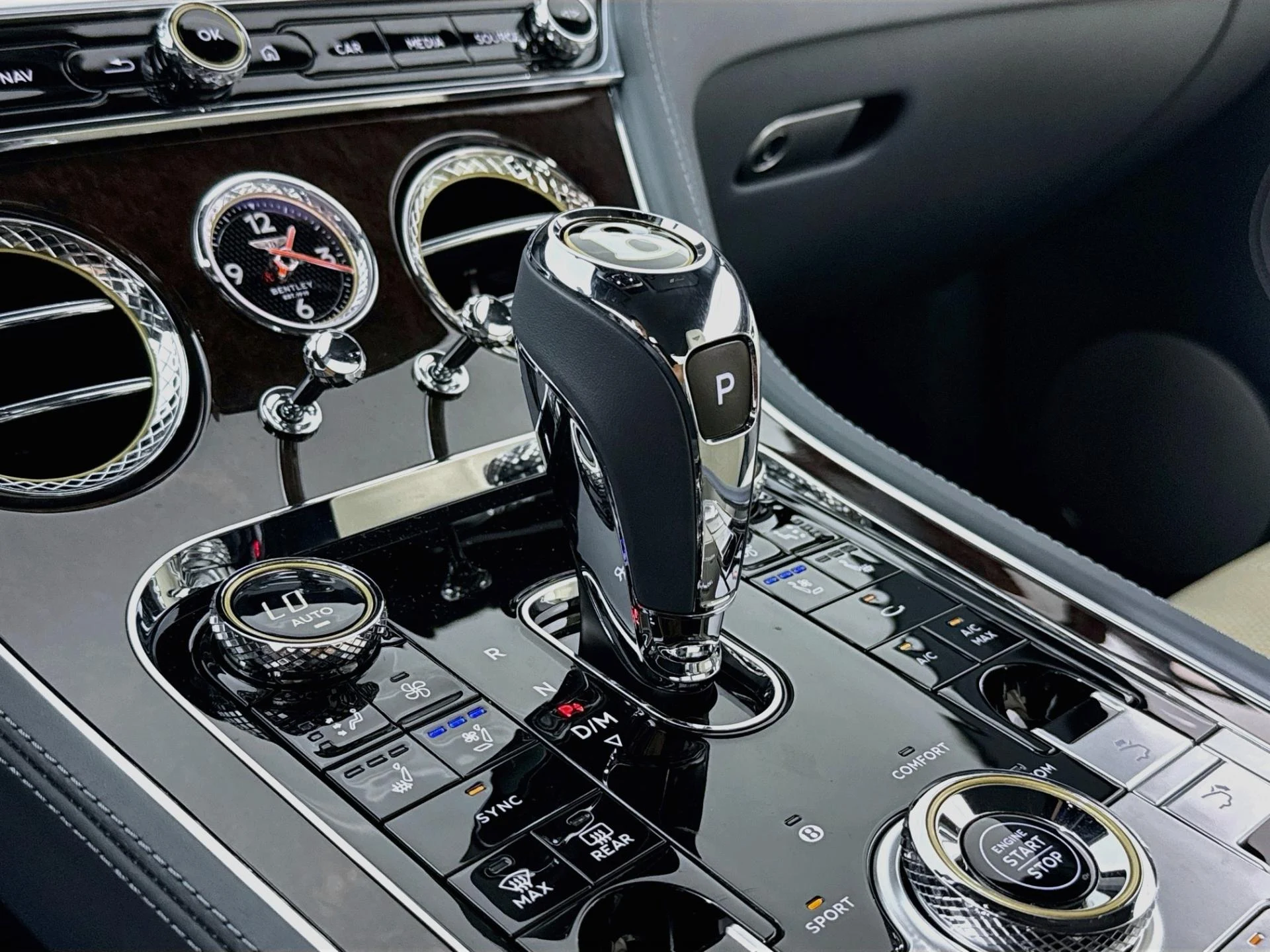mph017_4230117704_Used_2020_Bentley_Continental_GT_V8_1786897717_07061922bc