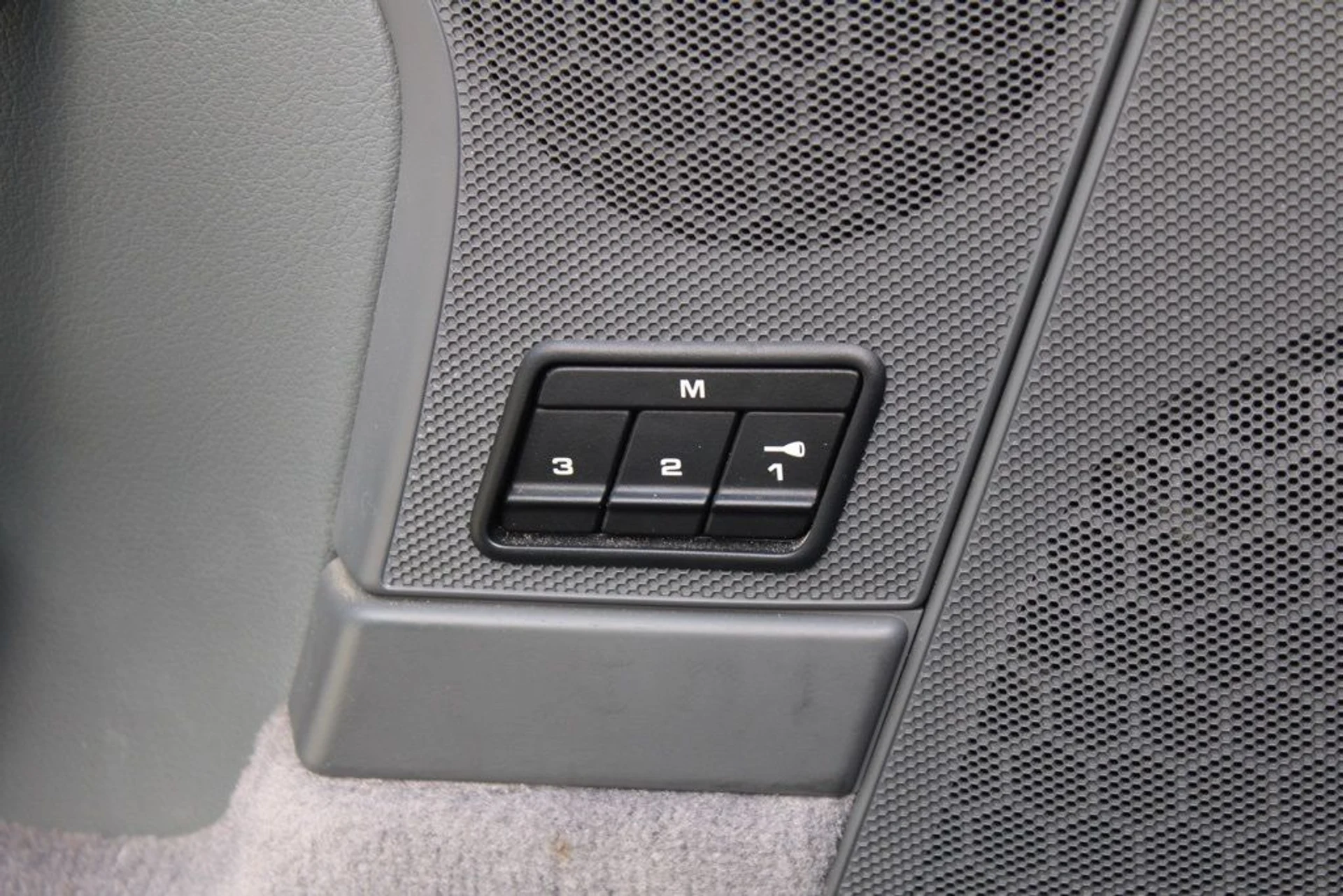 mph017_4234511260_2e6641ef5f9ae467686da224dd156e6a_0b7a296eba