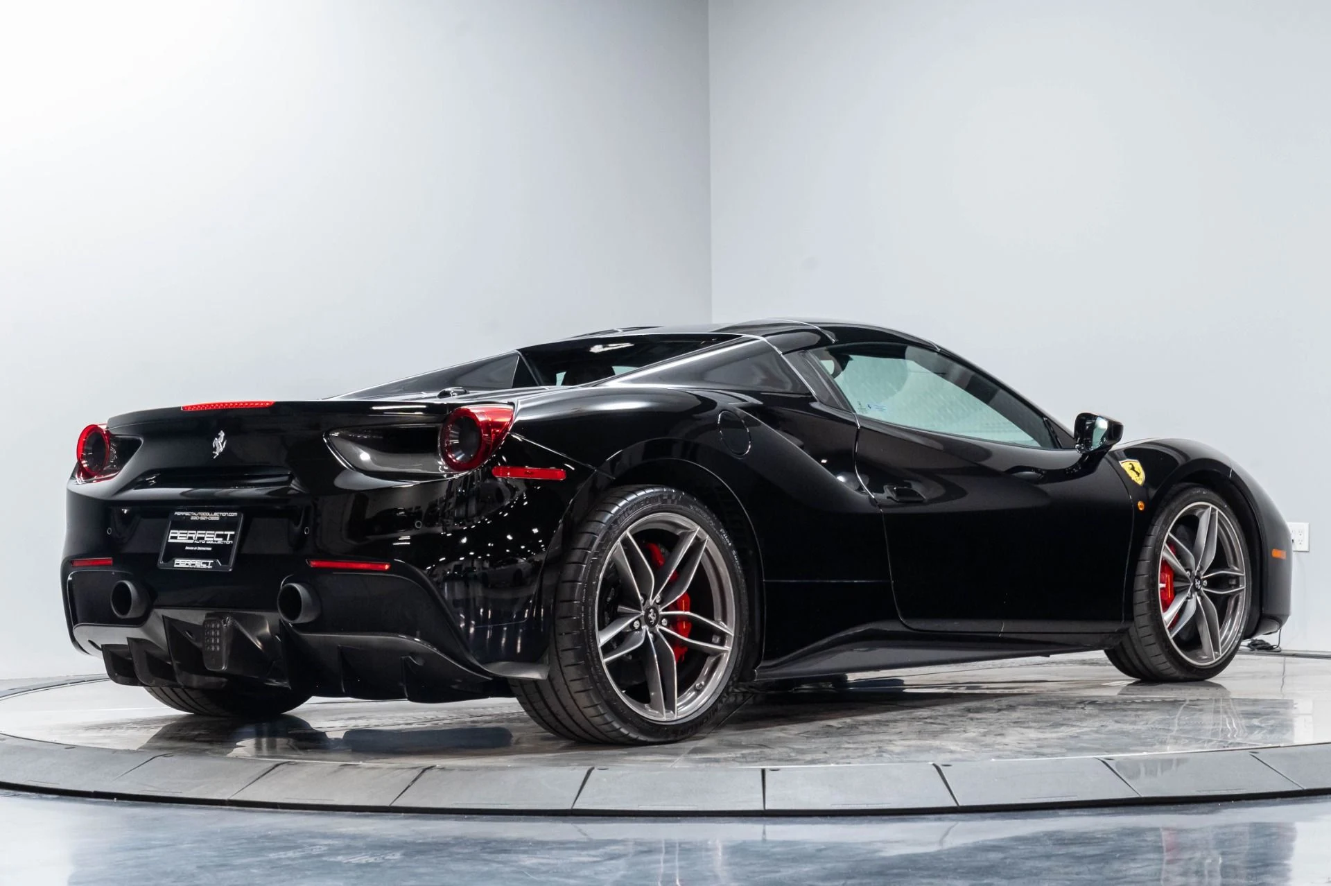 mph017_4236563803_Used_2016_Ferrari_488_Spider_Base_1785961284_6fa5878dbf