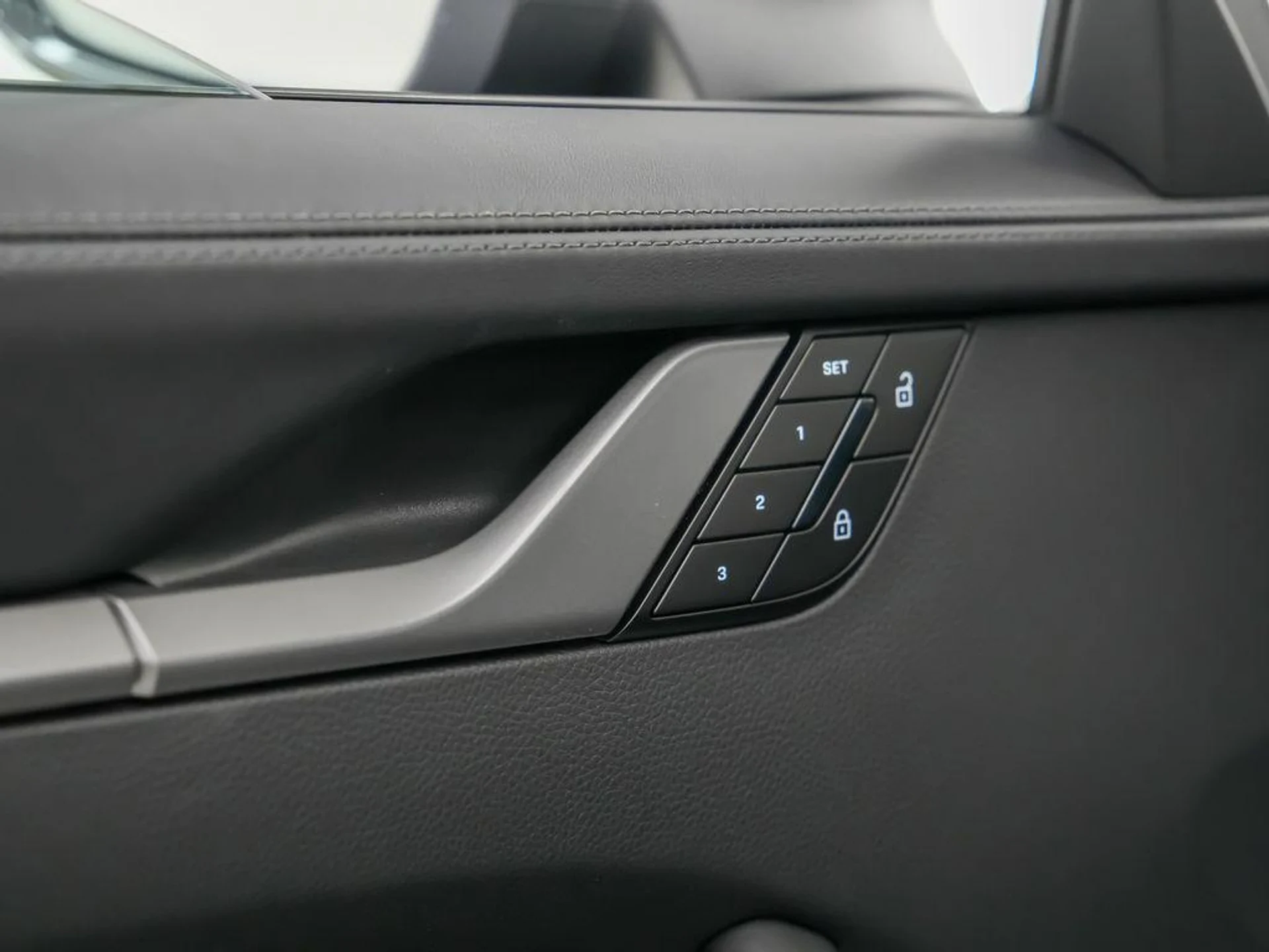 mph017_4236637988_c_DS_0_shd8kx4dy2_SX_6_Yh_Lx2802_E_67dadfb957