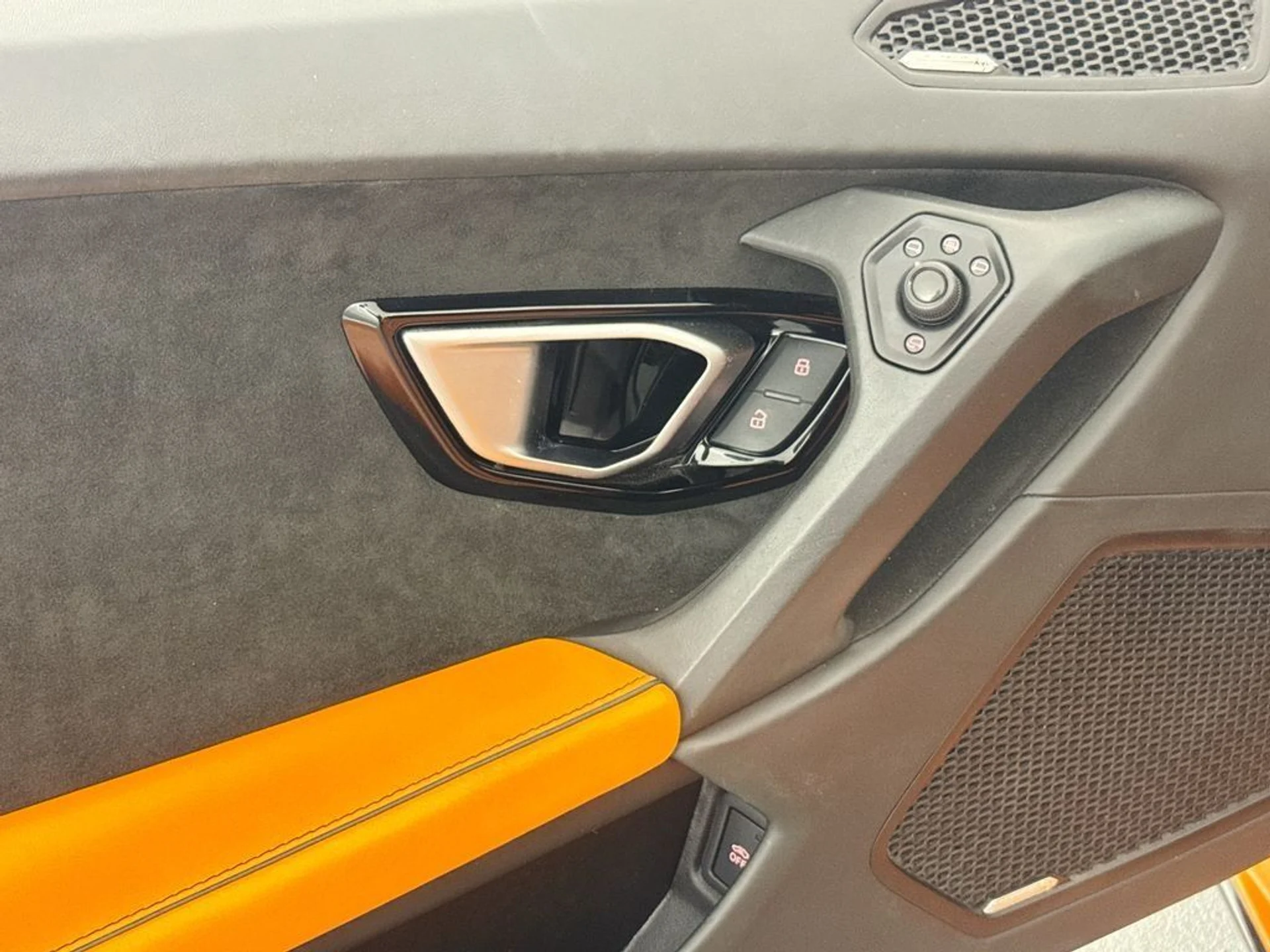 mph017_4238578432_fc8e9ec4a0cc79b3d607b828b83f3d38_54a00ee451