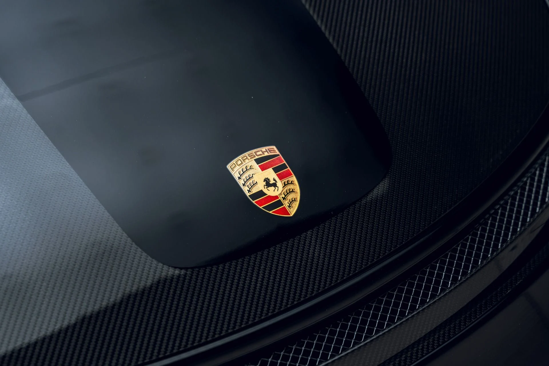 mph017_4241457177_Used_2018_Porsche_911_GT_2_RS_1783012717_2923a065f1