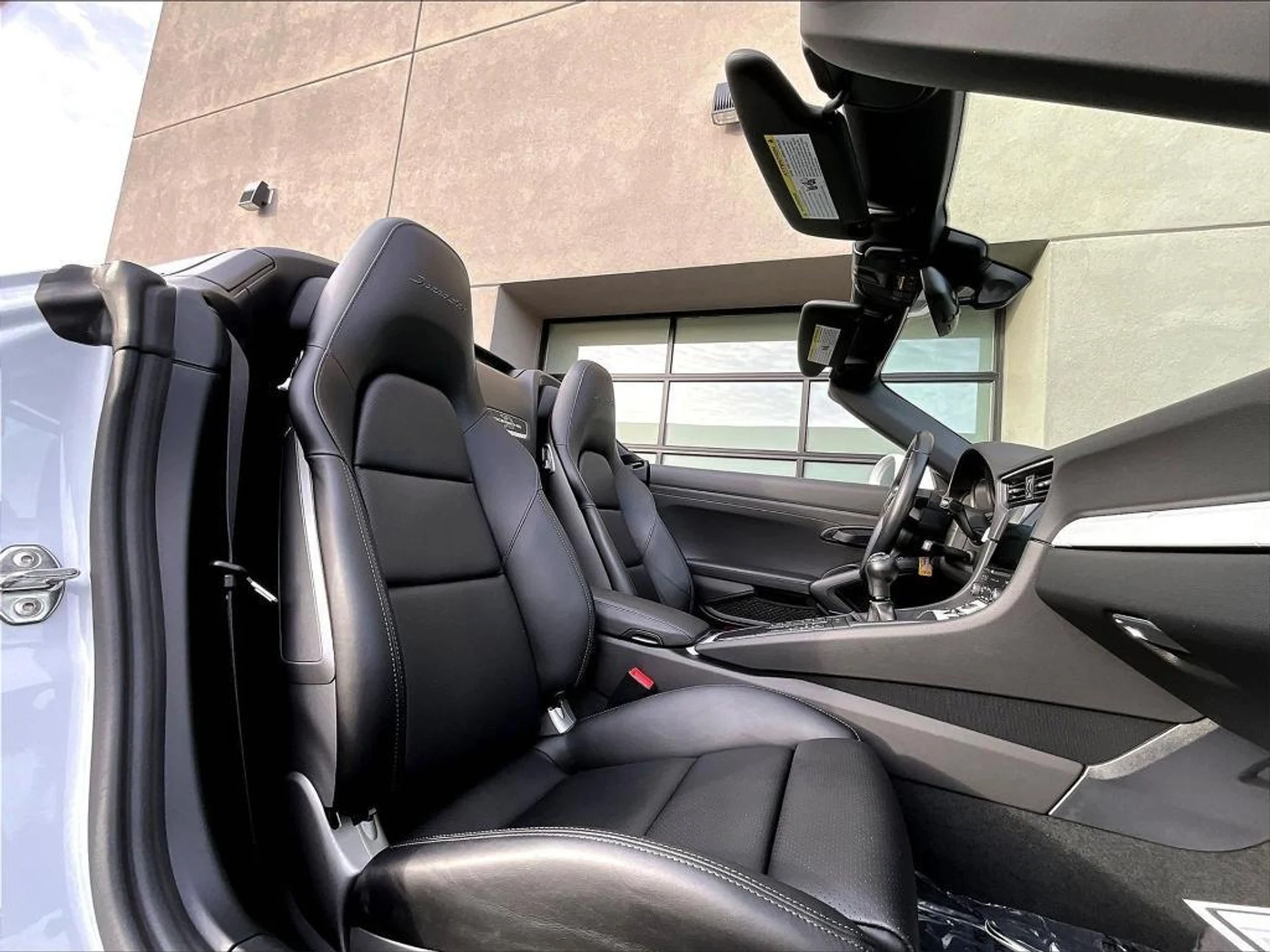 mph017_4242657545_h2p_L1_EEN_Grs4_DZ_Nk_E5_Qg_Y2_G5wow_01bc7846db