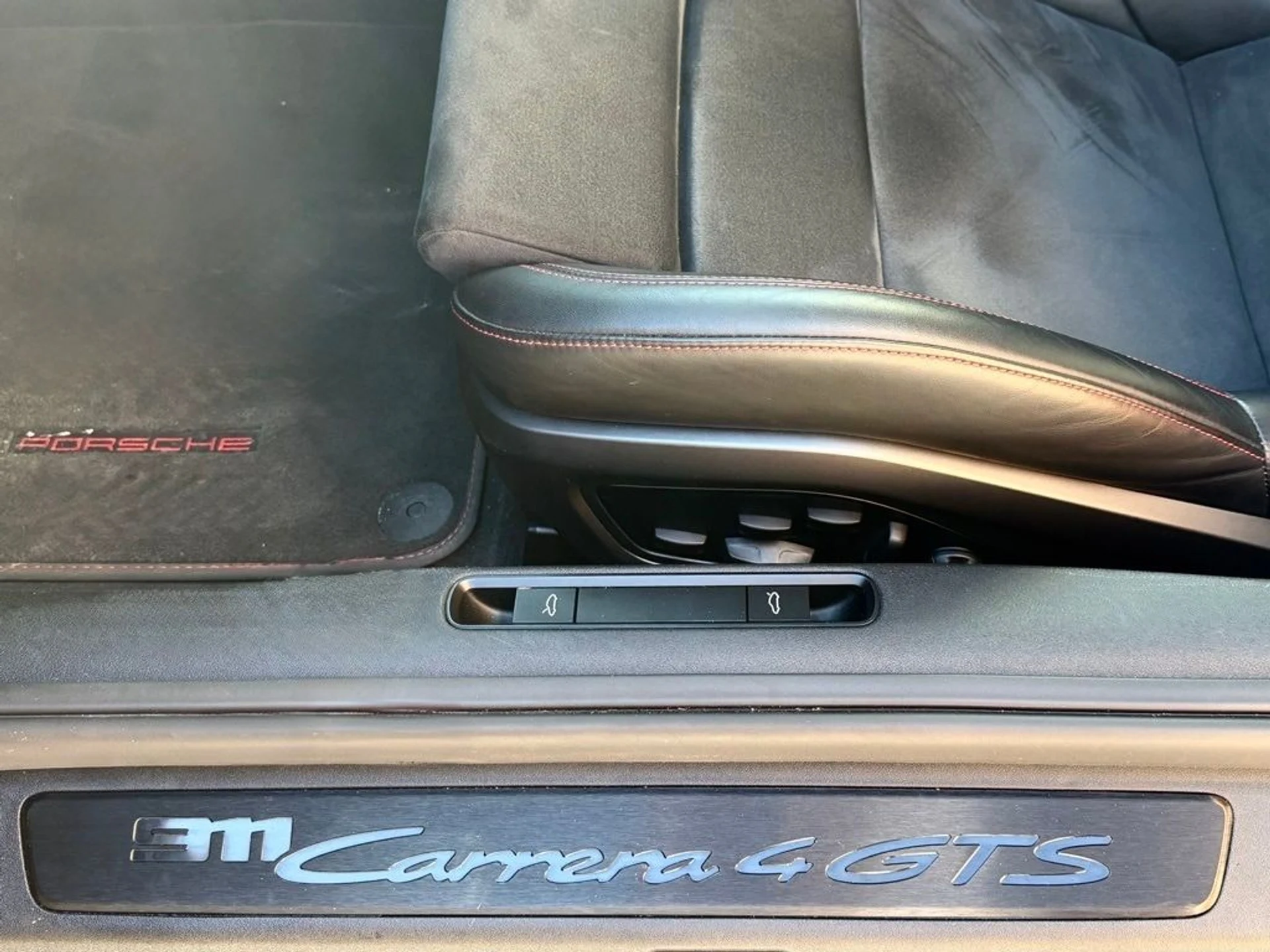 mph017_4243522998_6d7565a2749ea768ea746b2ea55810ddx_e87f0ee39d