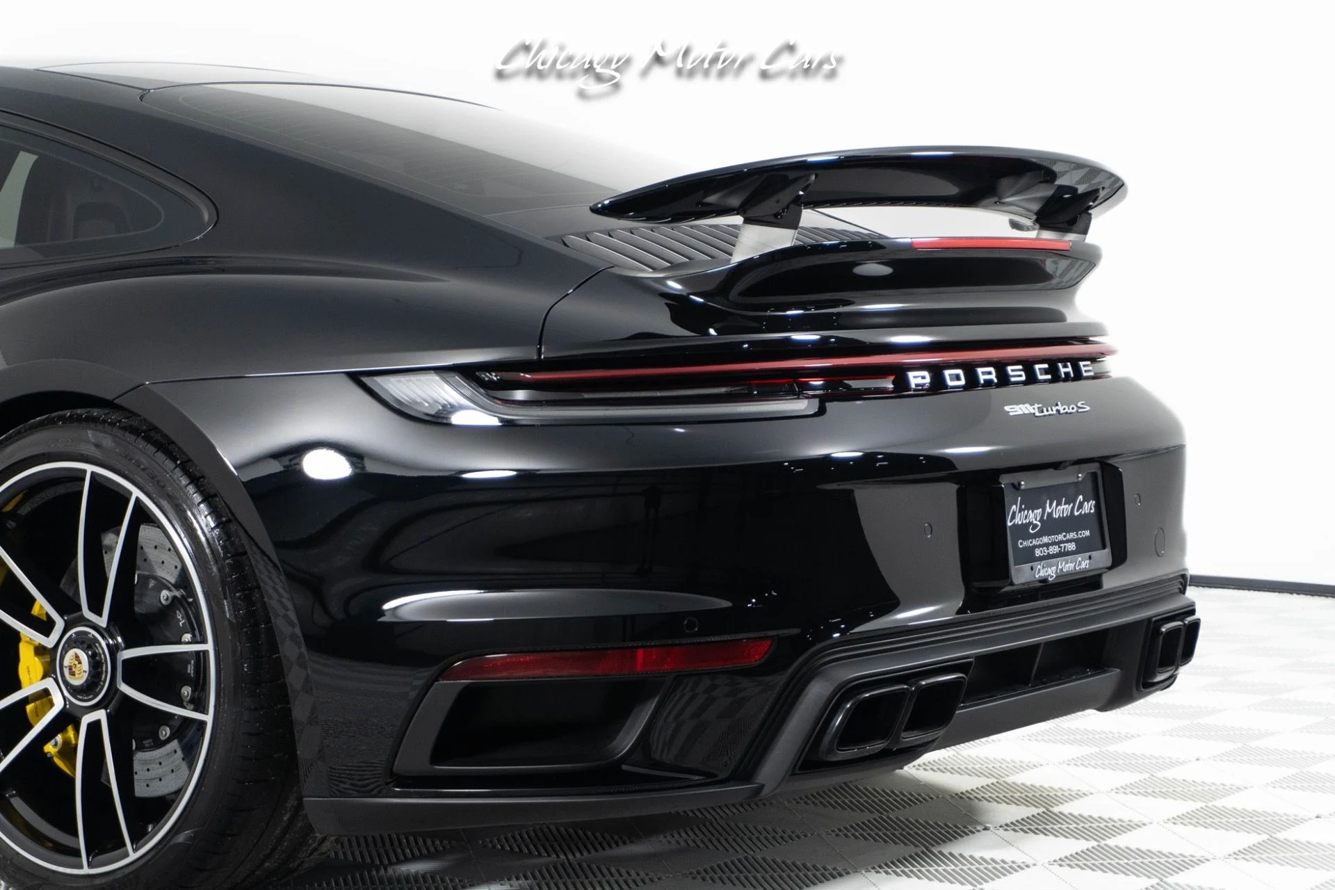 mph017_4244508349_11976_p18_l_5b307d06d0