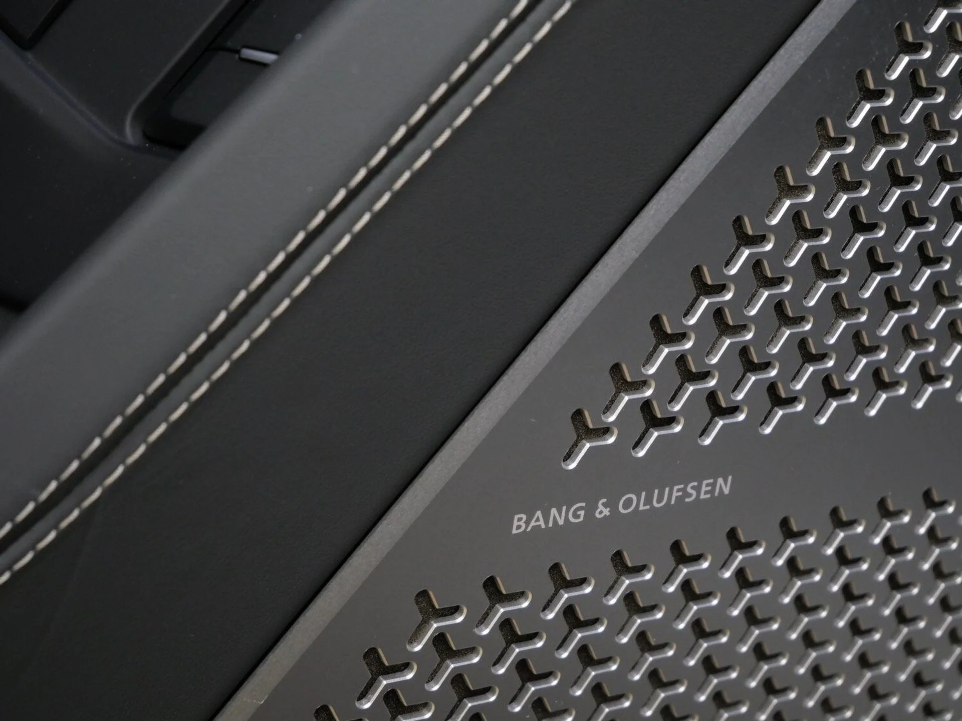 mph017_4244682809_87be3be7734e9b959596d92270adcb7dx_c2743ad623