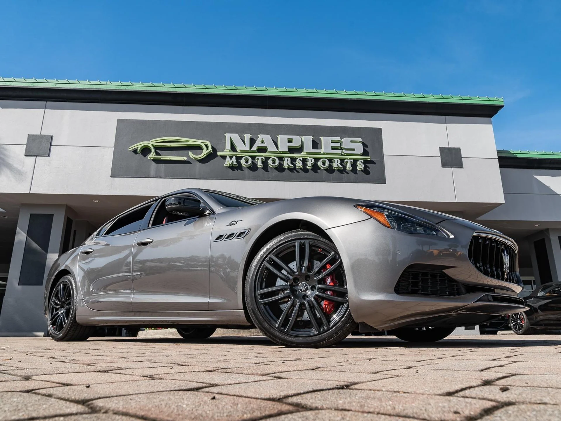 mph017_4245598123_Used_2022_Maserati_Quattroporte_GT_1765231527_867f19b27c