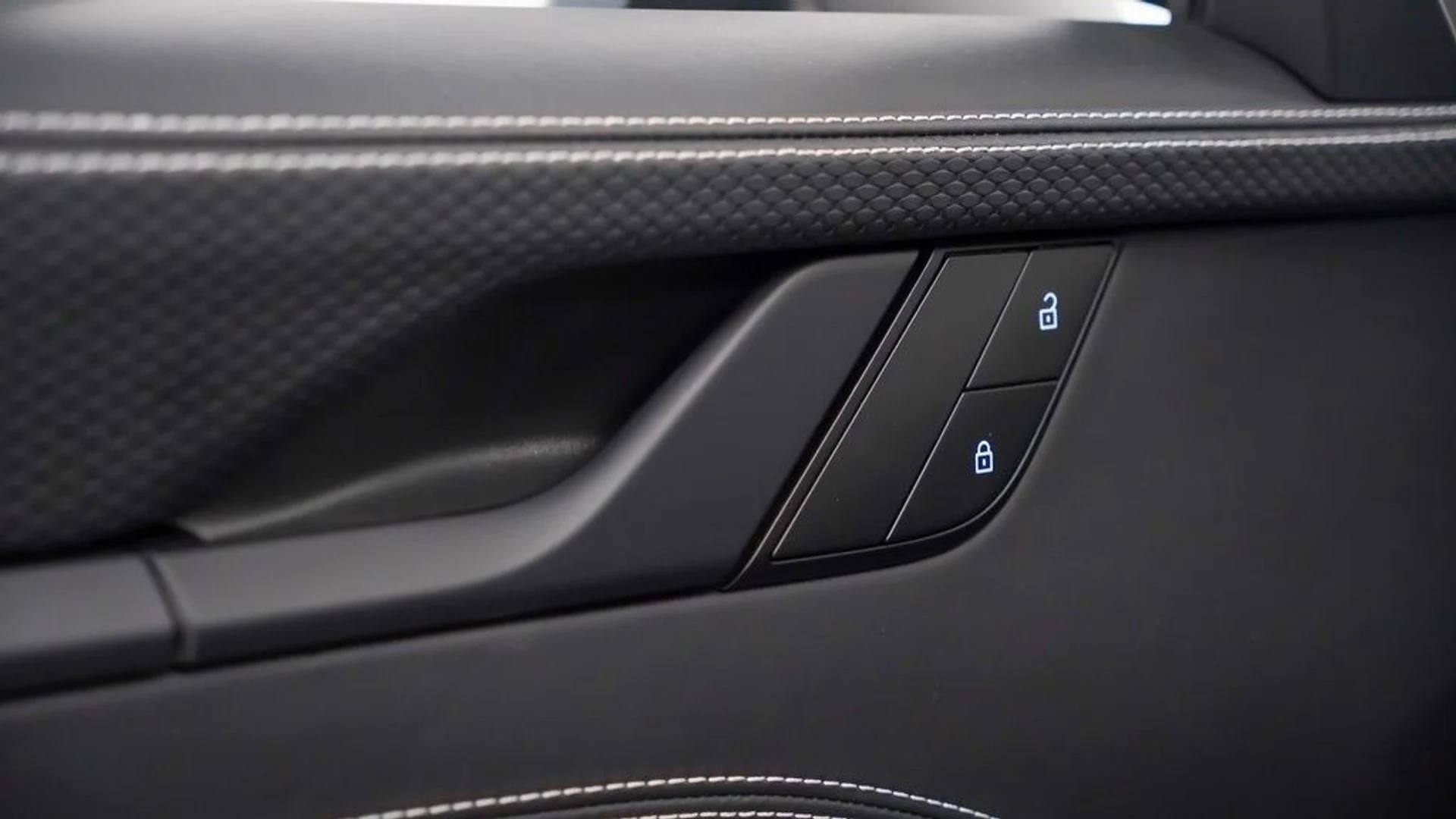 mph017_4246002036_d1d82af5bd88b891da41973969b97bccx_cf88a5ee09